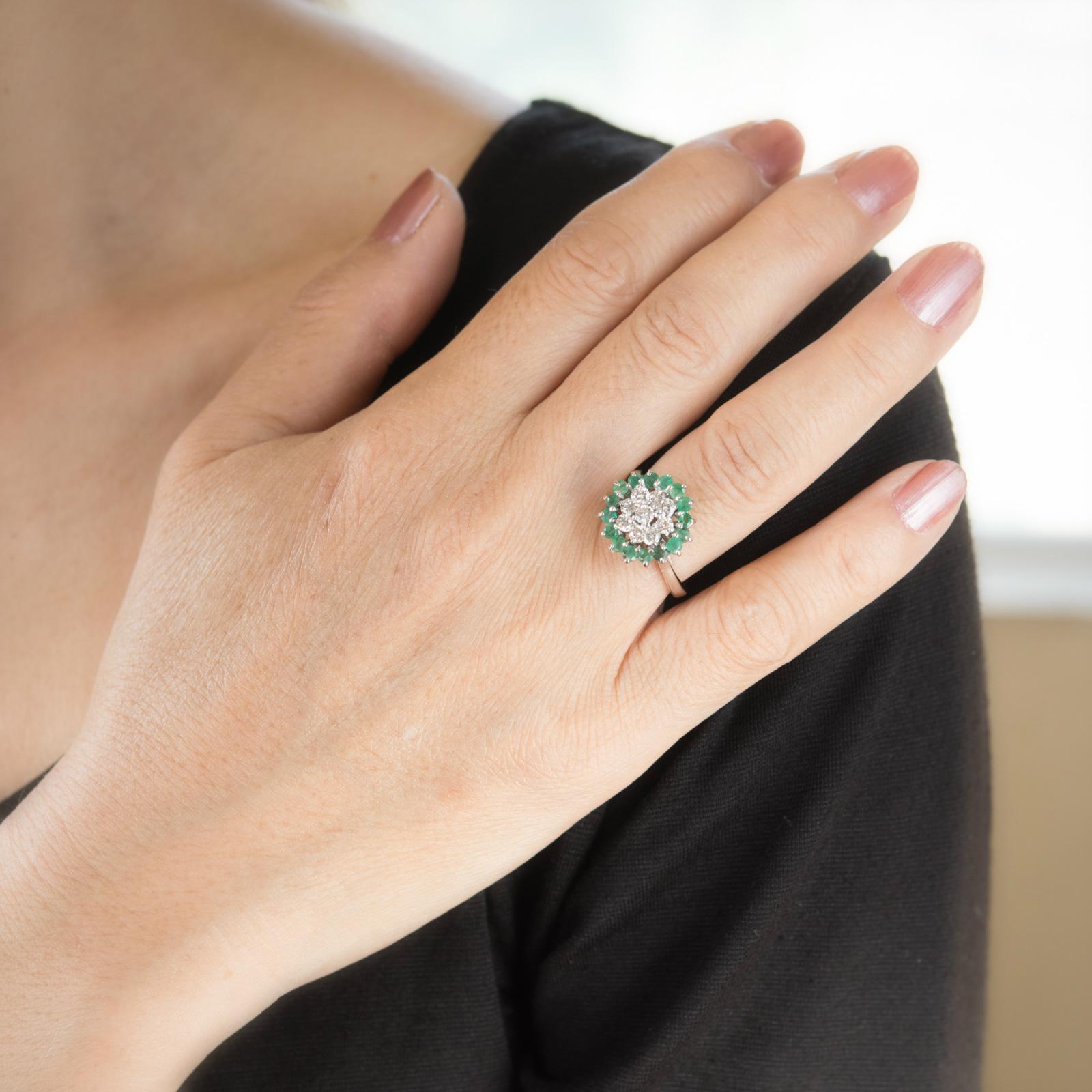 Women's Emerald Diamond Cluster Ring Vintage 14k White Gold Estate Fine Jewelry For Sale