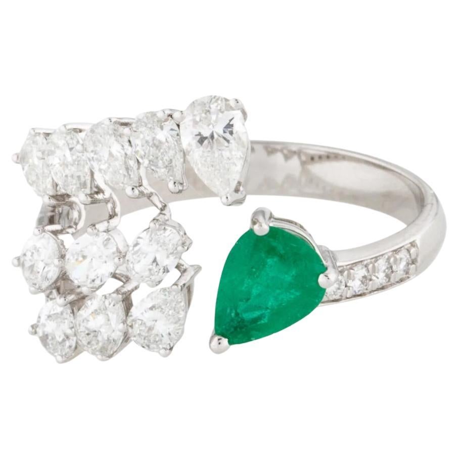 Emerald & Diamond Cocktail Ring in 14k Gold For Sale