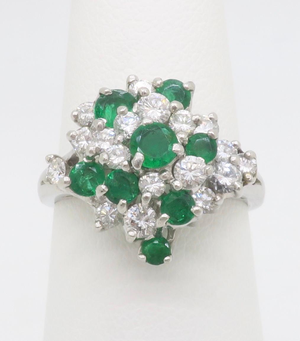 Smaragd & Diamant-Cocktailring aus Platin im Zustand „Hervorragend“ im Angebot in Webster, NY