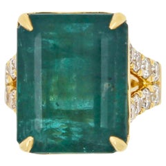 Emerald Diamond Cocktail Statement Unique Split Shank 18 Karat Yellow Gold Ring