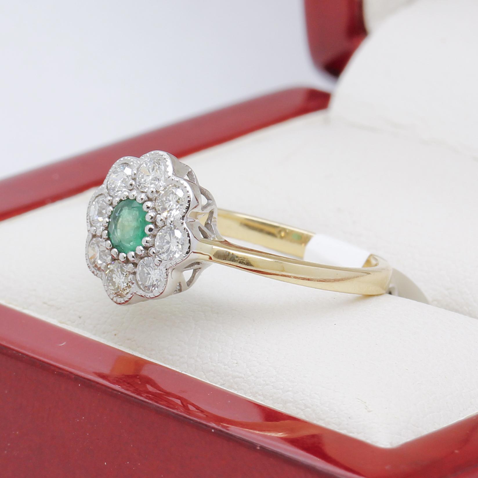 Emerald & Diamond Daisy Ring, New In New Condition For Sale In BALMAIN, NSW