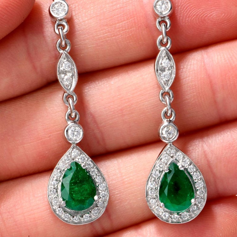 Emerald Diamond Dangle Drop Earrings For Sale at 1stDibs