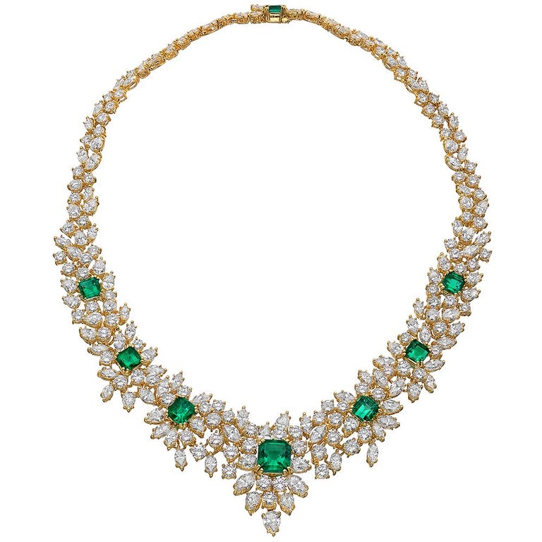 Emerald and Diamond Demi Parure at 1stDibs | diamond parure, demi parure  meaning, what's a dimmie