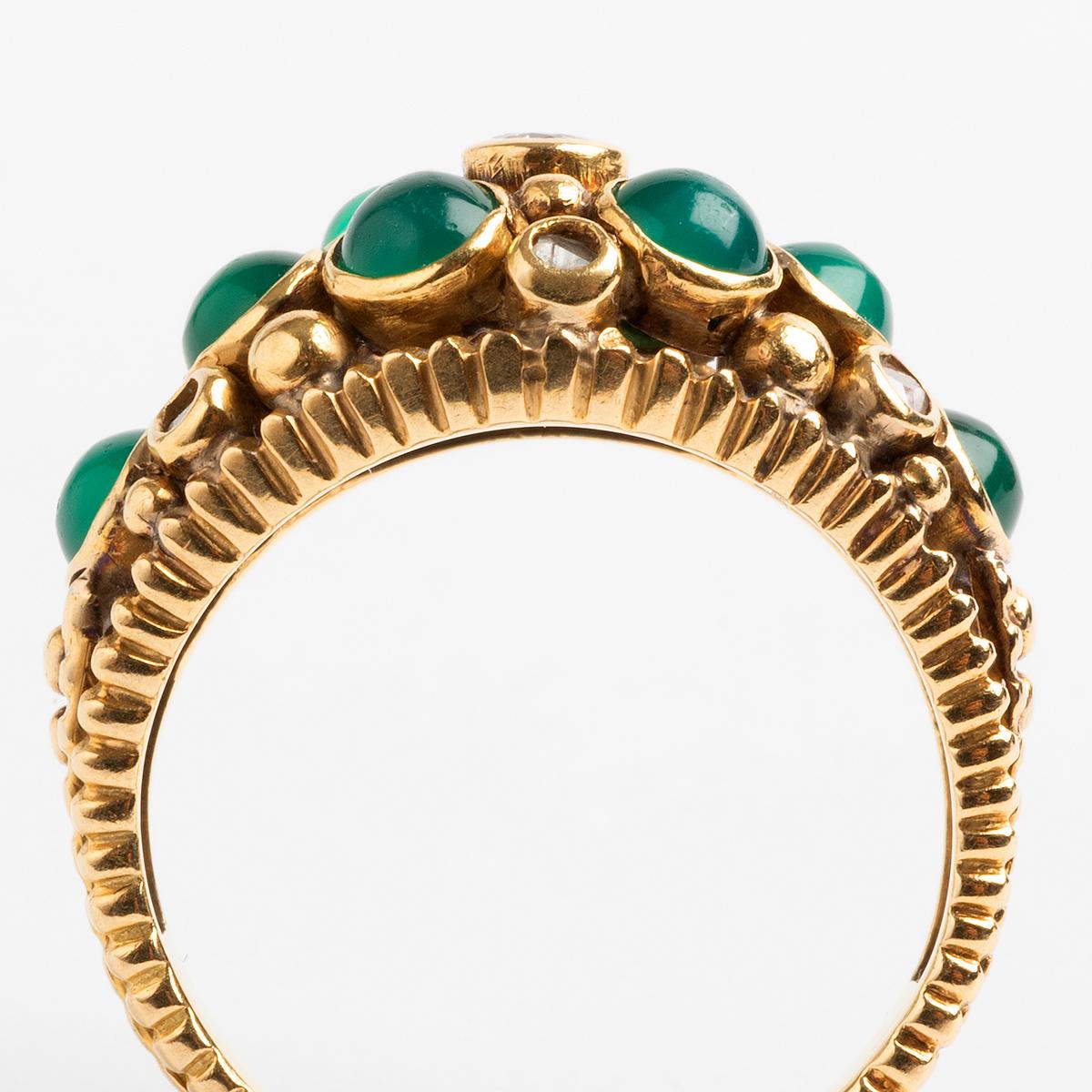 Round Cut Emerald and Diamond Dress Ring, 18 Karat Yellow Gold, Hallmarked, circa 1960s