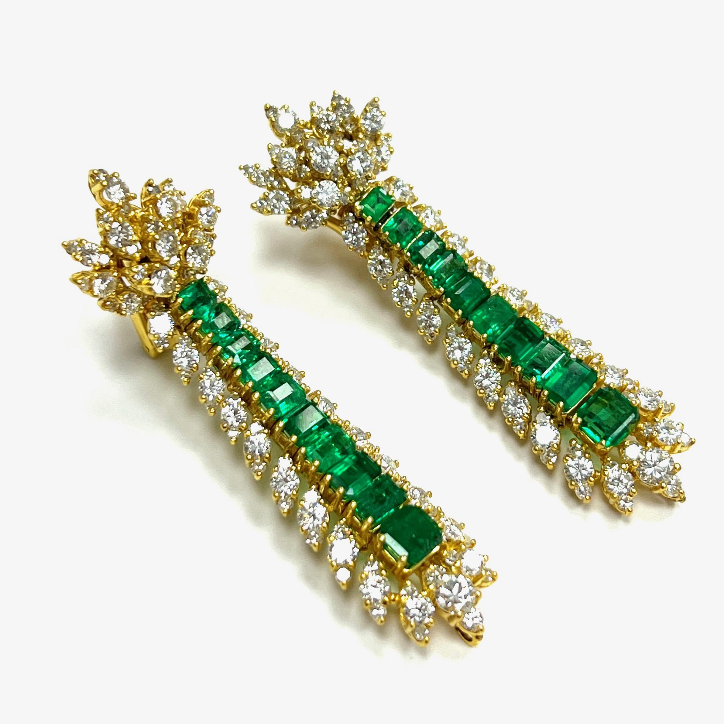 Emerald Diamond Drop Yellow Gold Earrings

Emerald-cut emeralds of approximately 7-8 carats, one hundred ninety-six round and single-cut diamonds of approximately 6 carats, set on yellow gold; marked 132767

Size: width 0.5 inch, length 2.25