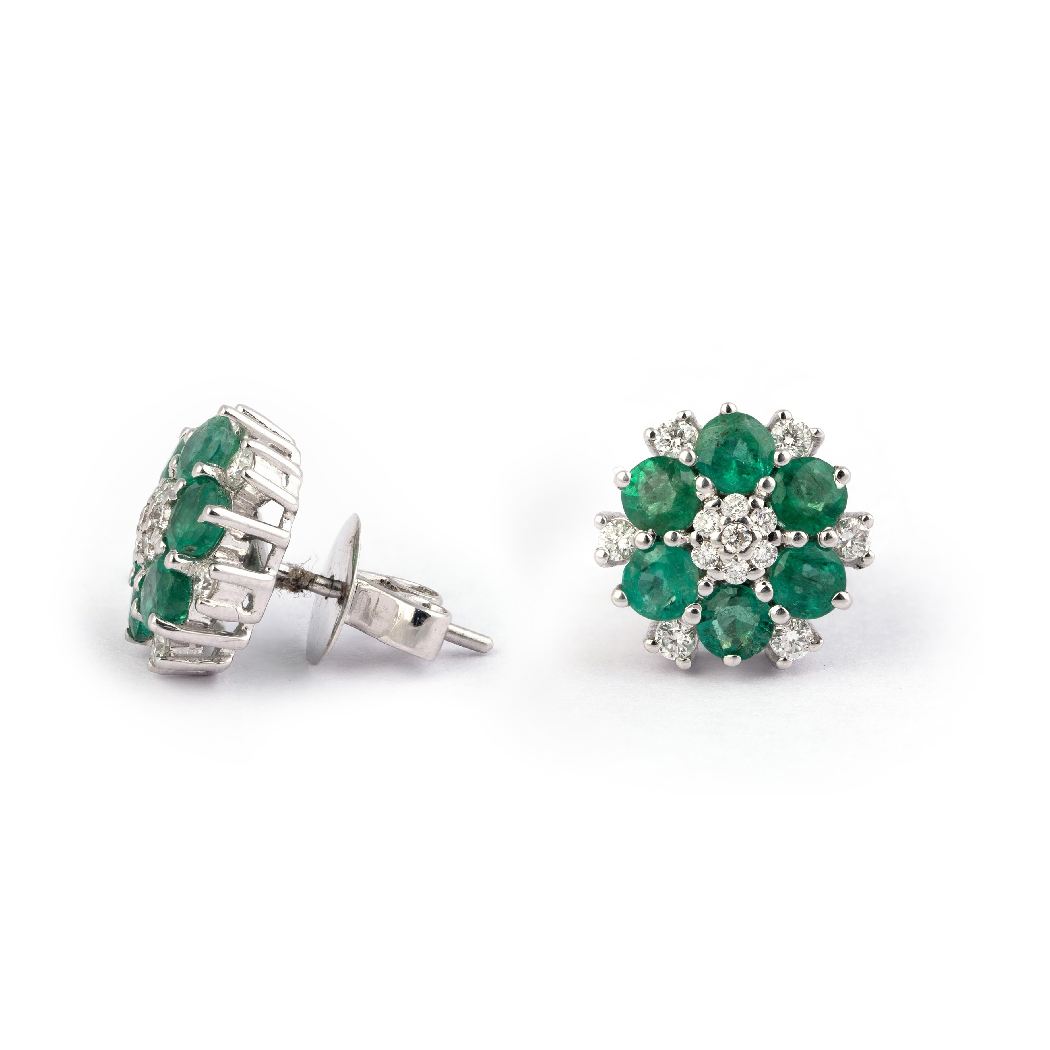 Emerald diamond gold 18k earring 