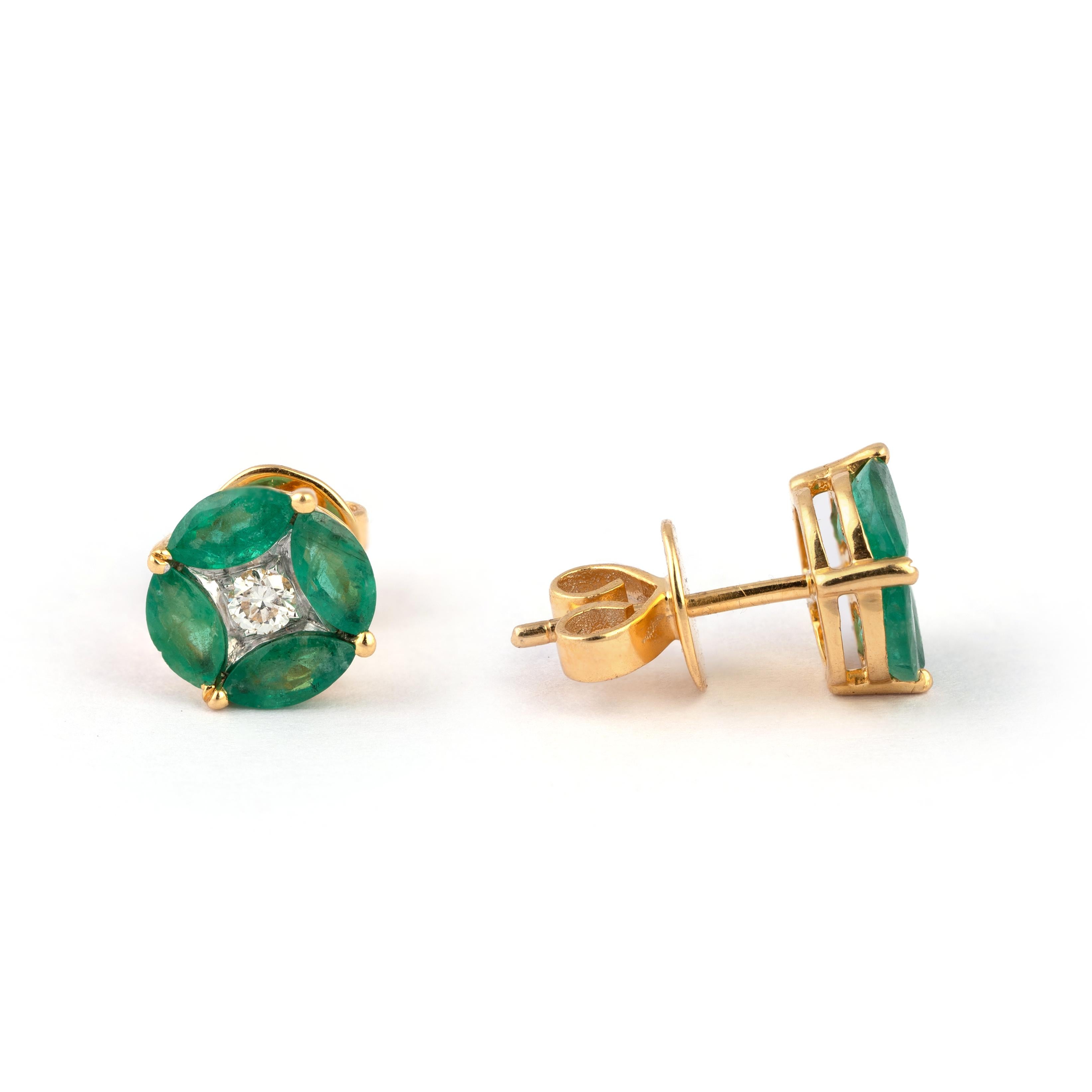 Emerald diamond gold 18k earring  