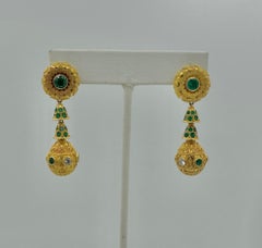 Orecchini di diamanti con smeraldo in oro 22 carati, orecchini etruschi a goccia da 2 pollici