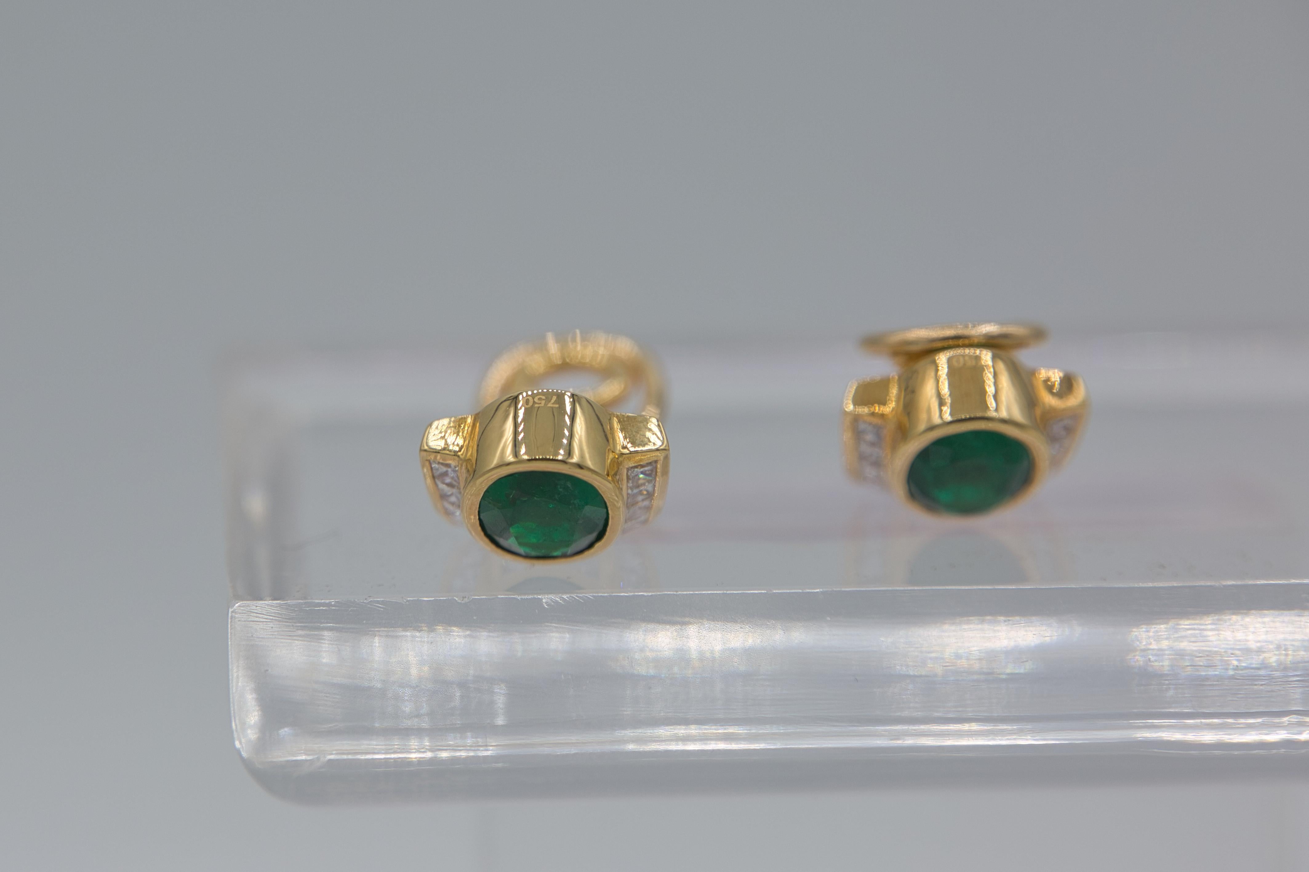 Orecchini con diamante smeraldo in vendita 2