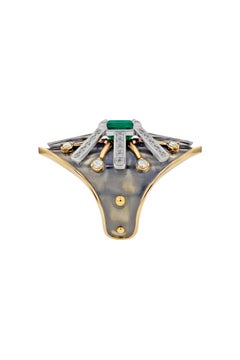 Emerald & Diamond Ecu Ring in 18k Gold by Elie Top