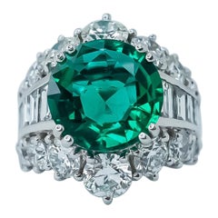 Emerald Diamond Exclusive Platinum Ring