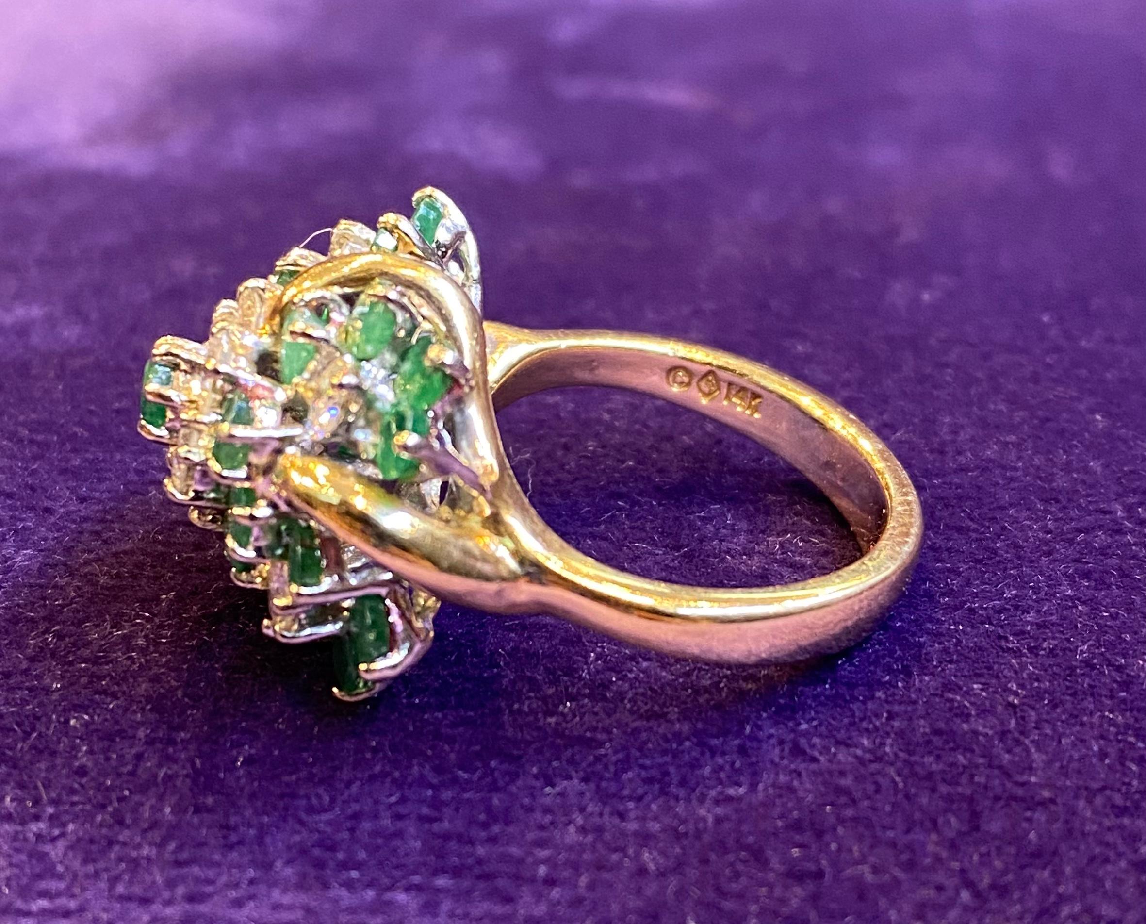 Round Cut Emerald & Diamond Flower Cluster Ring For Sale