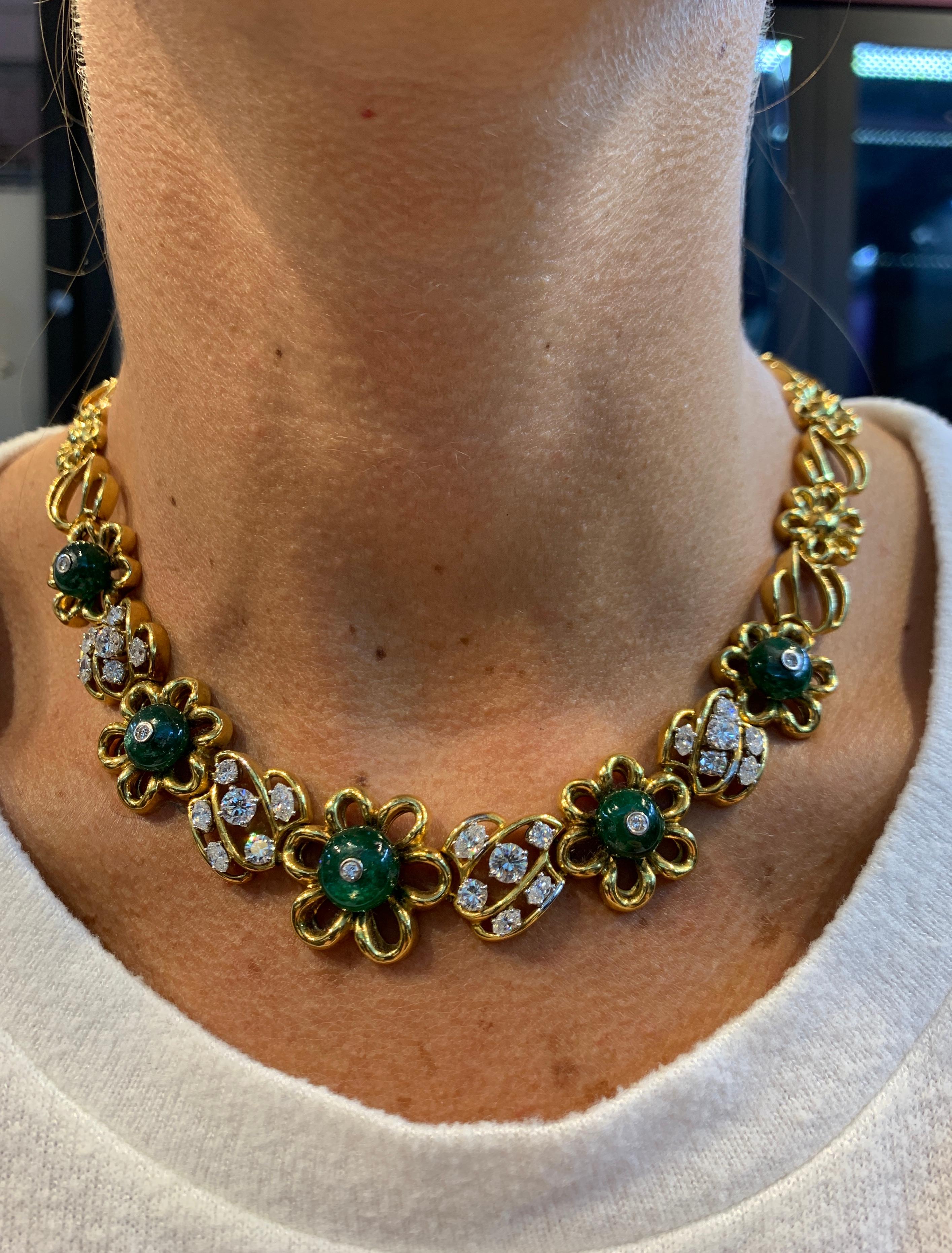 Emerald and Diamond Flower Link Necklace For Sale 3