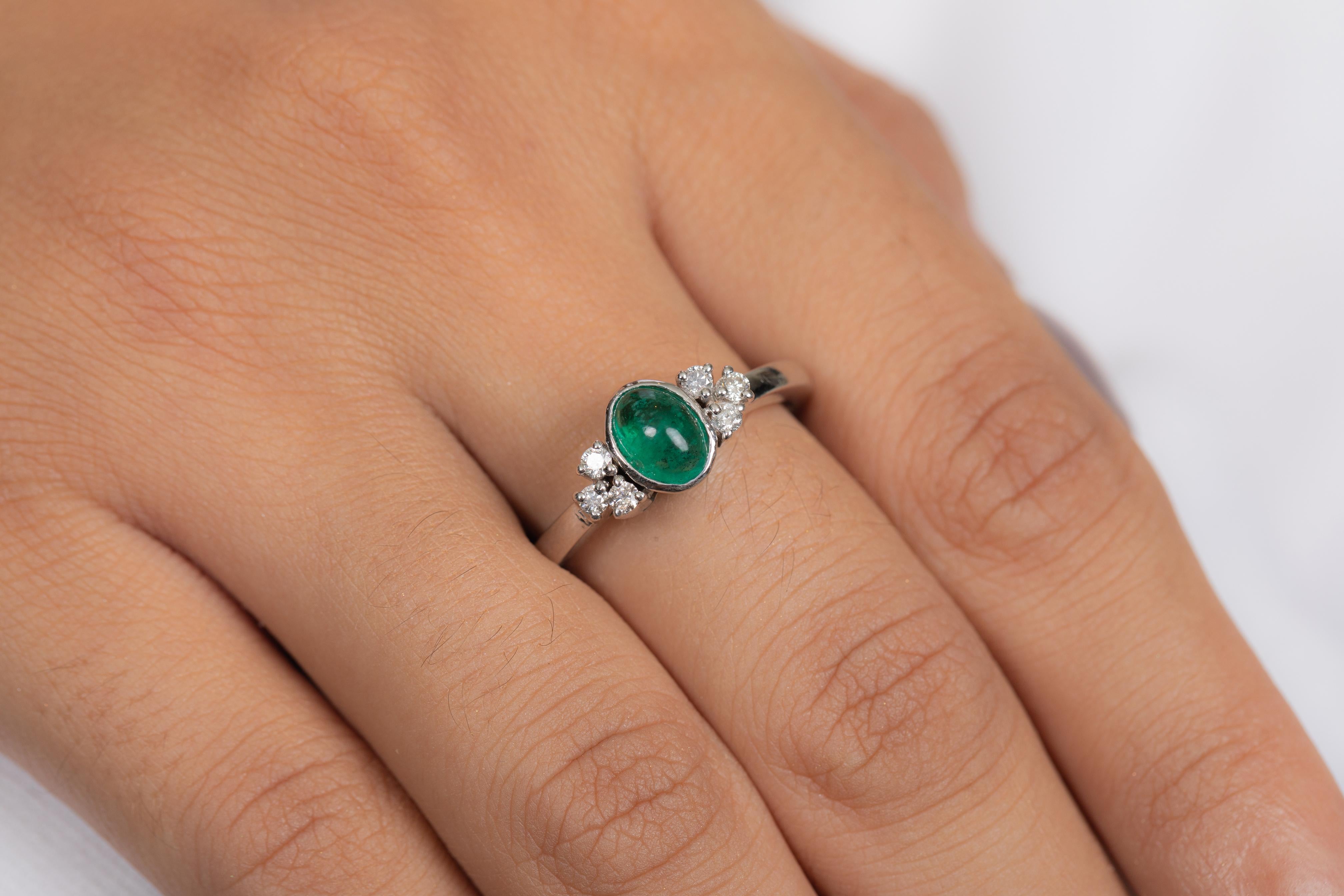 For Sale:  Emerald Diamond Gemstone Ring in 18 Karat White Gold 8