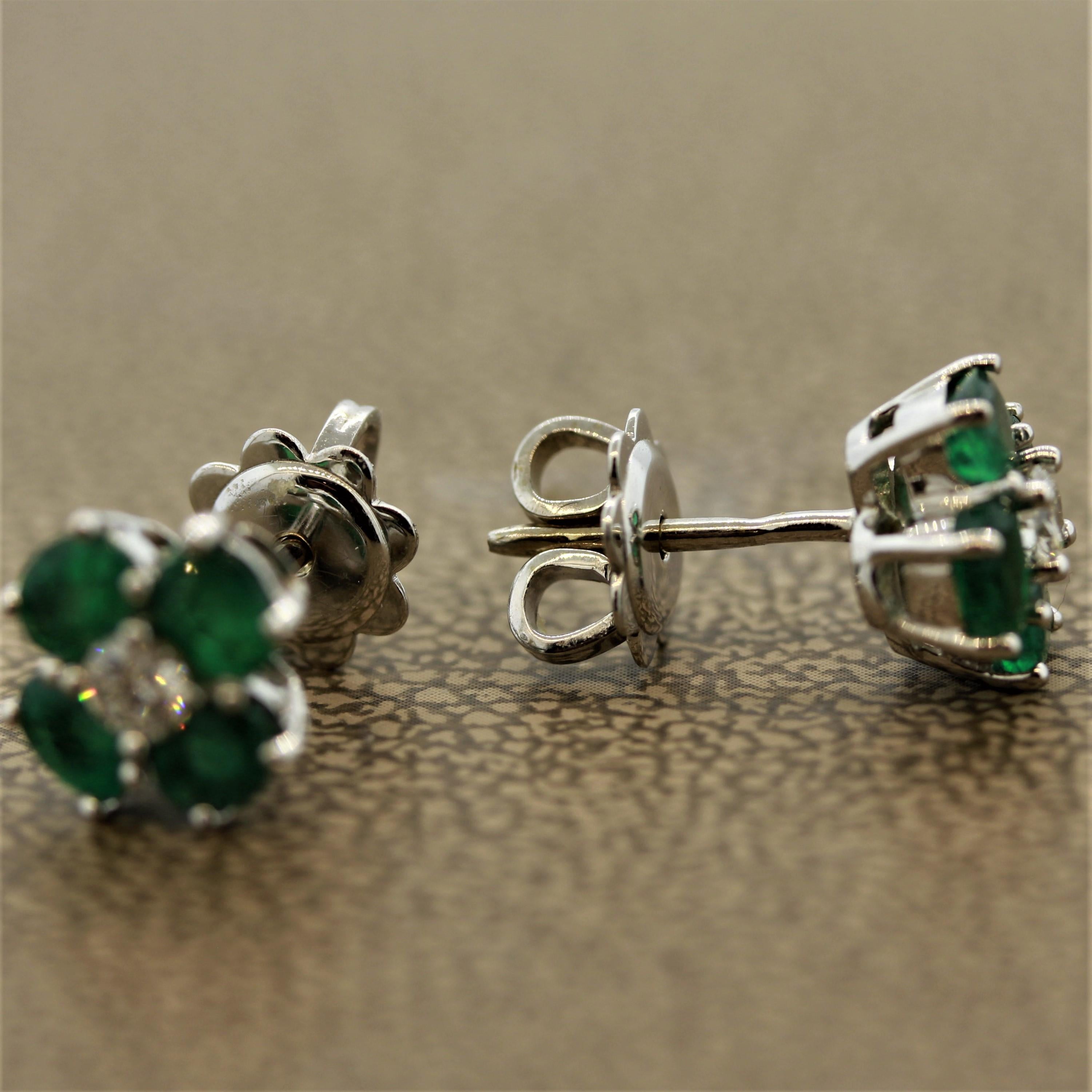 Emerald Diamond Gold Cluster Stud Earrings In New Condition In Beverly Hills, CA