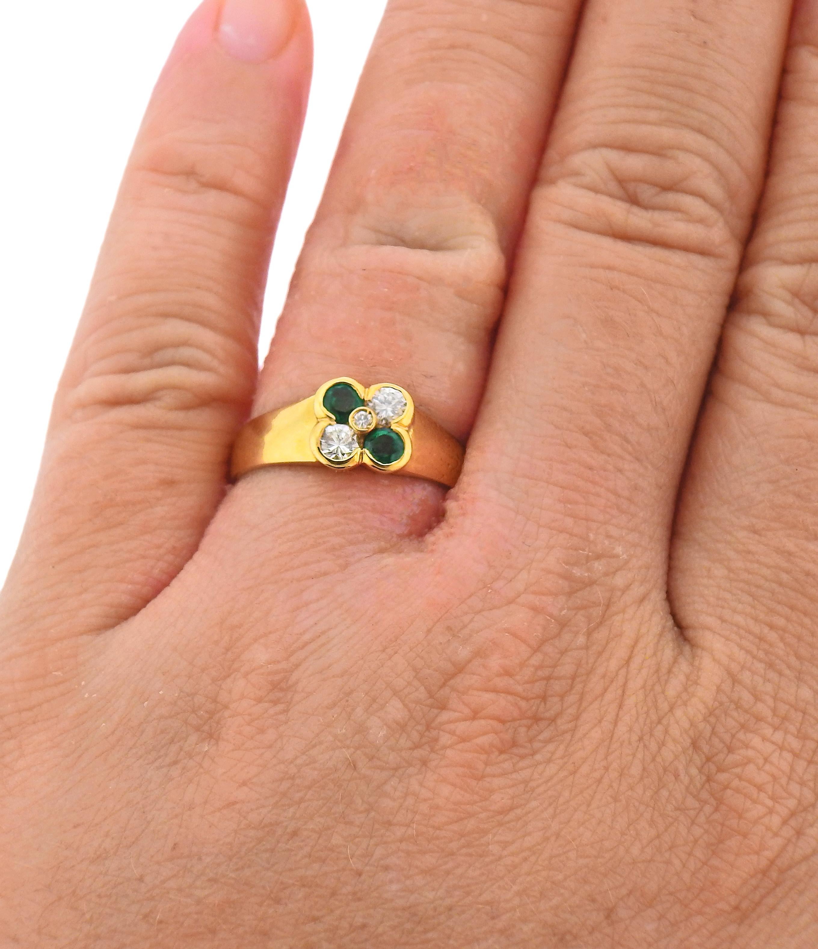 Women's Emerald Diamond Gold Flower Ring