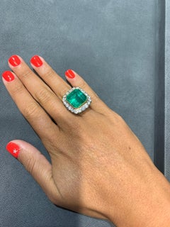 Emerald and Diamond Gold Ring