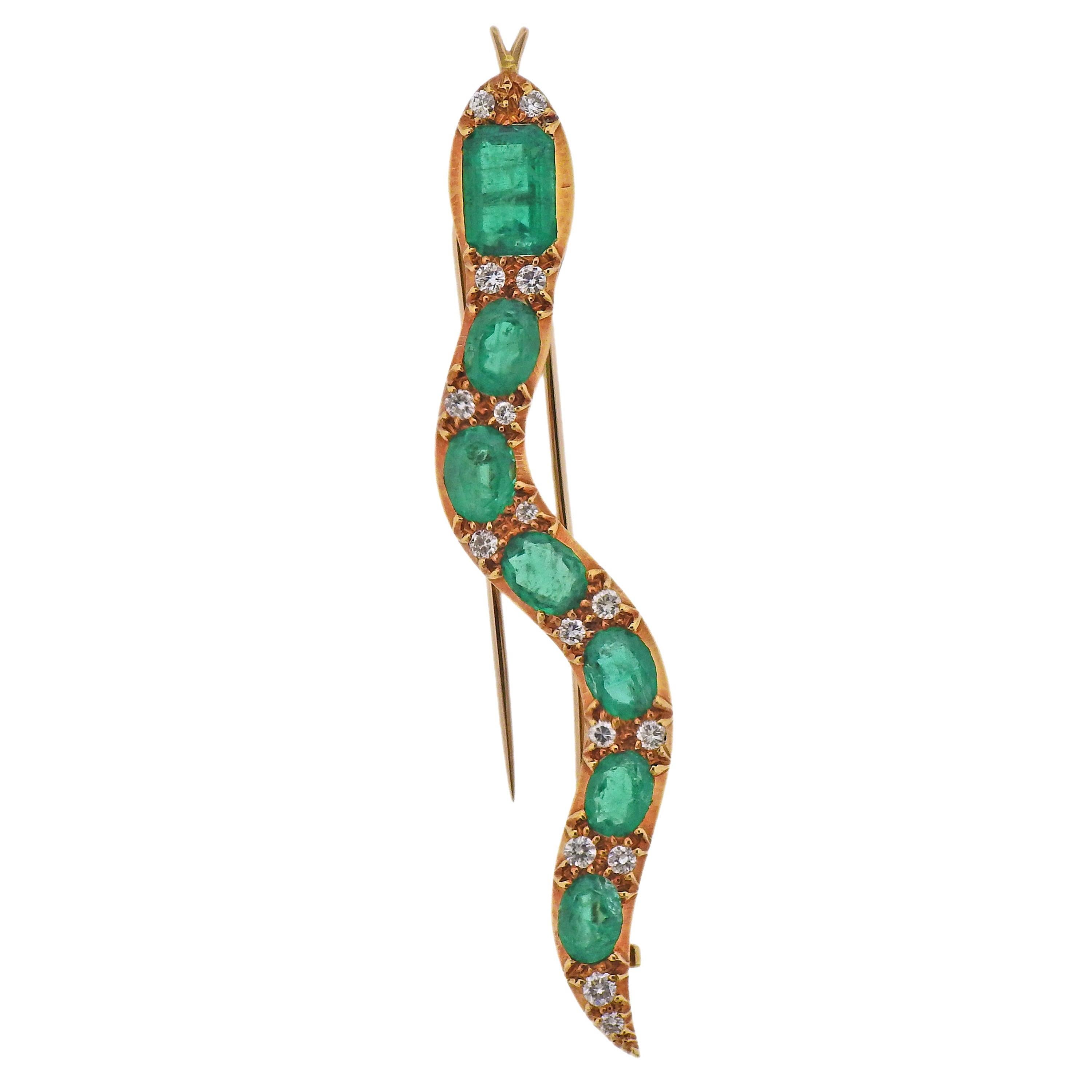 Emerald Diamond Gold Snake Brooch Pin For Sale