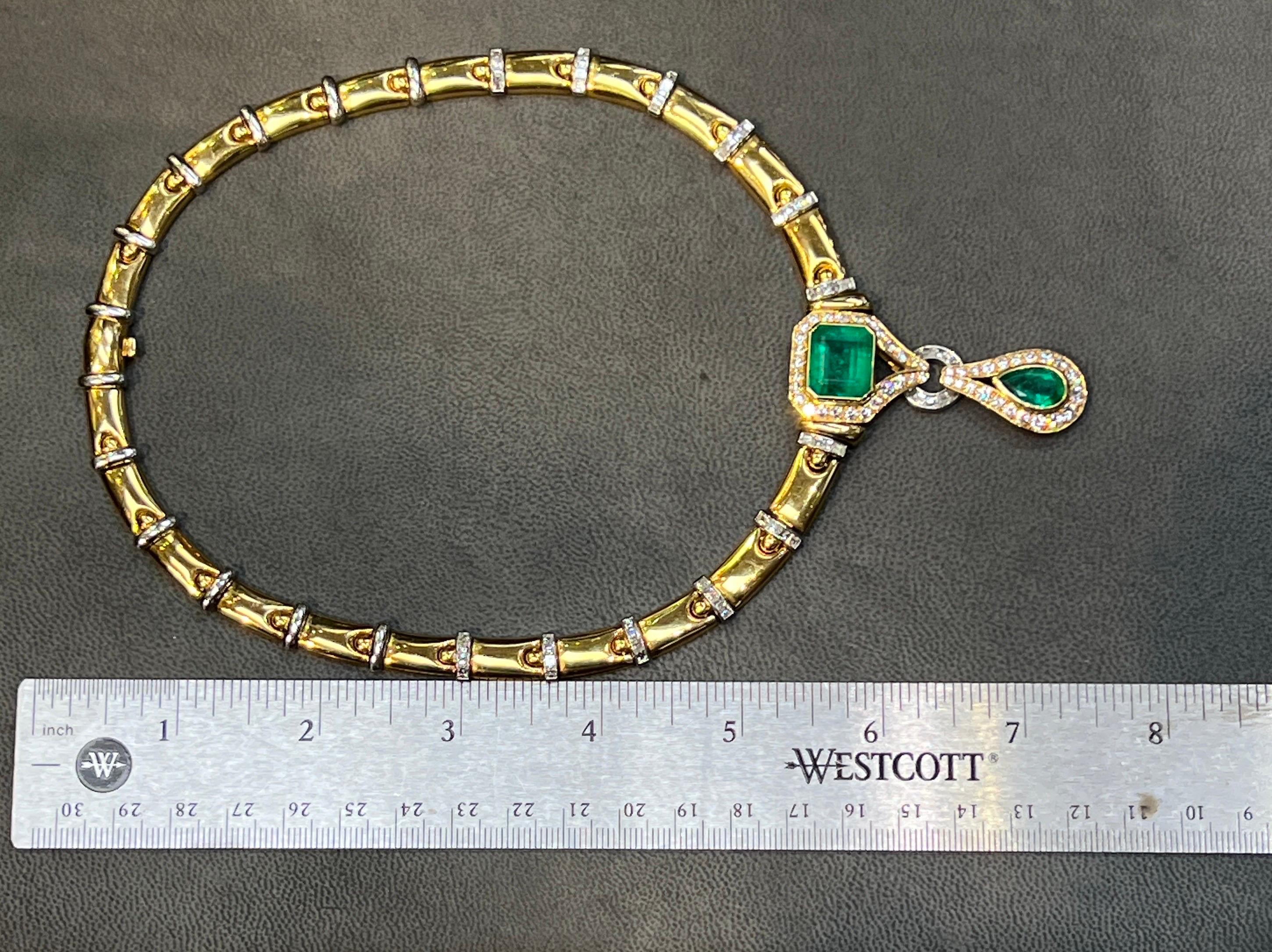 Emerald & Diamond Necklace & Earrings Set For Sale 5