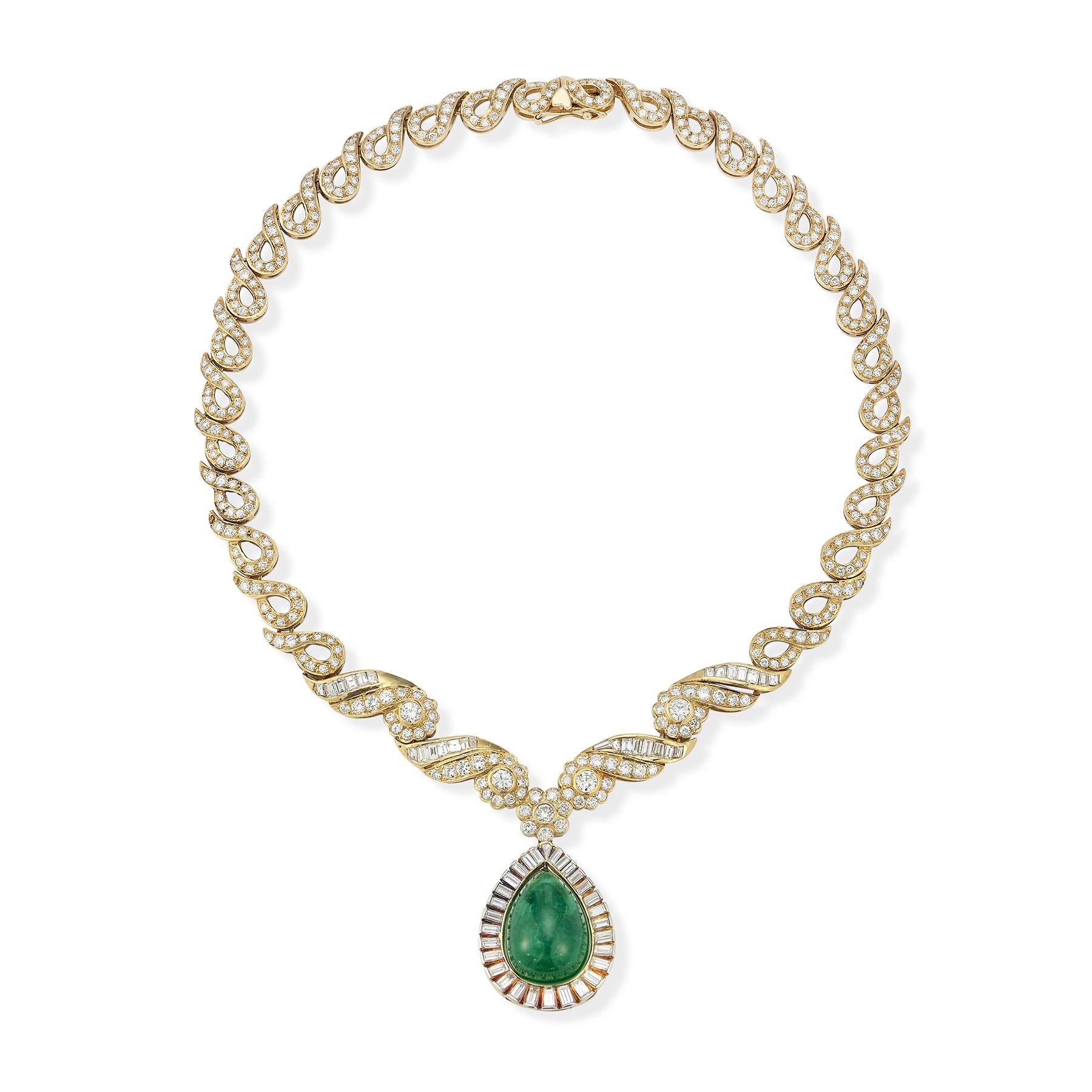 Emerald & Diamond Pendant Necklace

Approximate cabochon emerald weight:: 29.72 carats
Approximate diamond weight: 16.87 carats

Measurements: 16