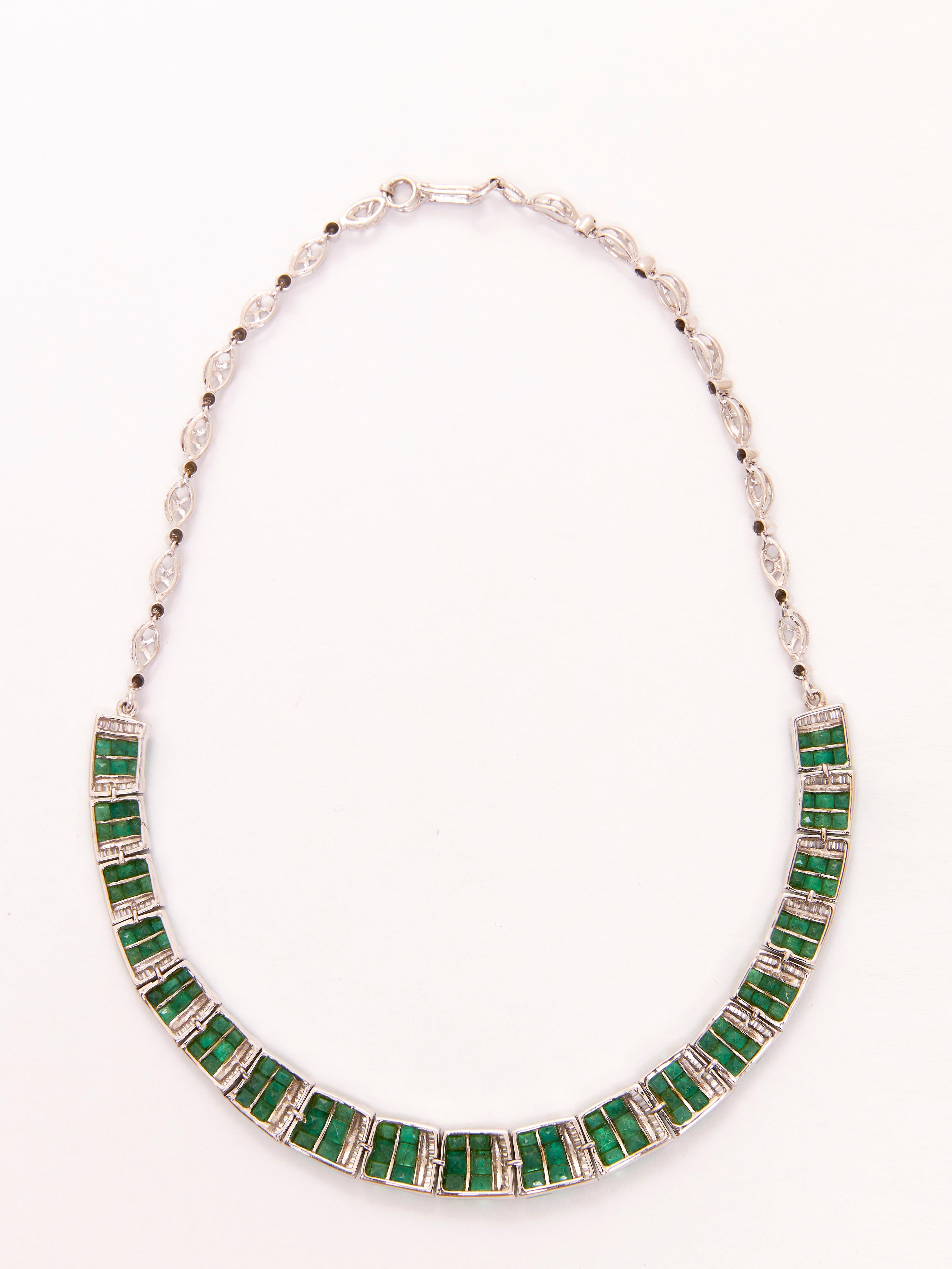 Emerald & Diamond  Necklace in 14kt Gold en Nuevo estado para la venta en Mumbai, IN