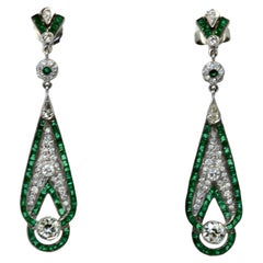 Boucles d'oreilles pendantes émeraude et diamant 18K