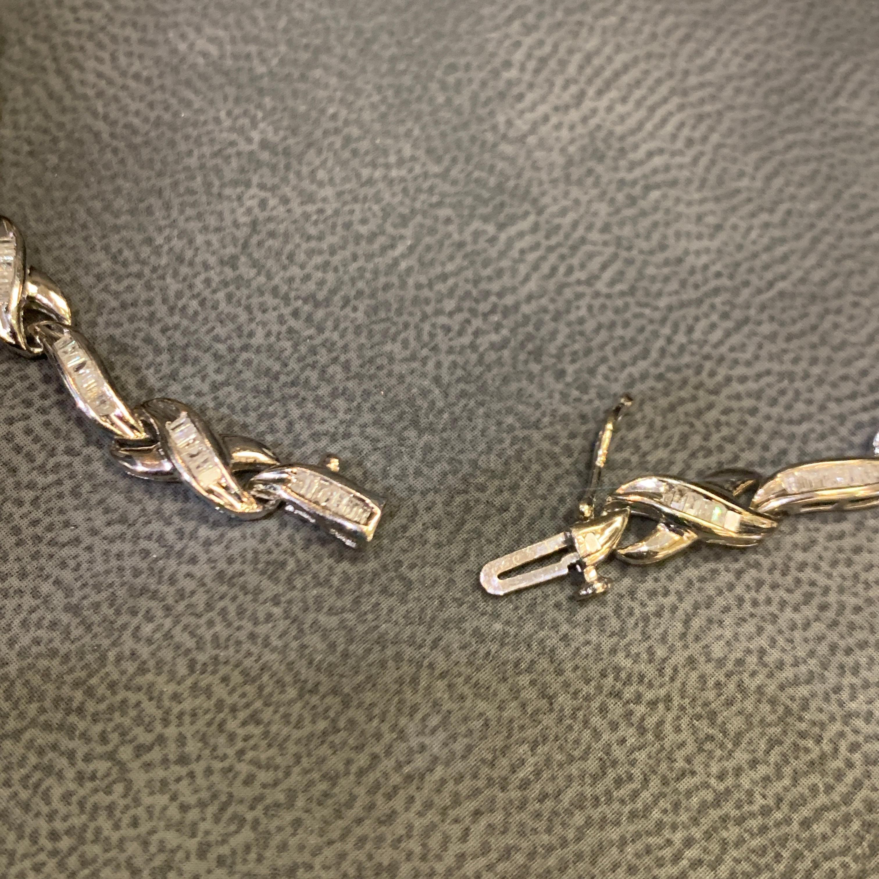 Collana con smeraldo e diamante in vendita 1