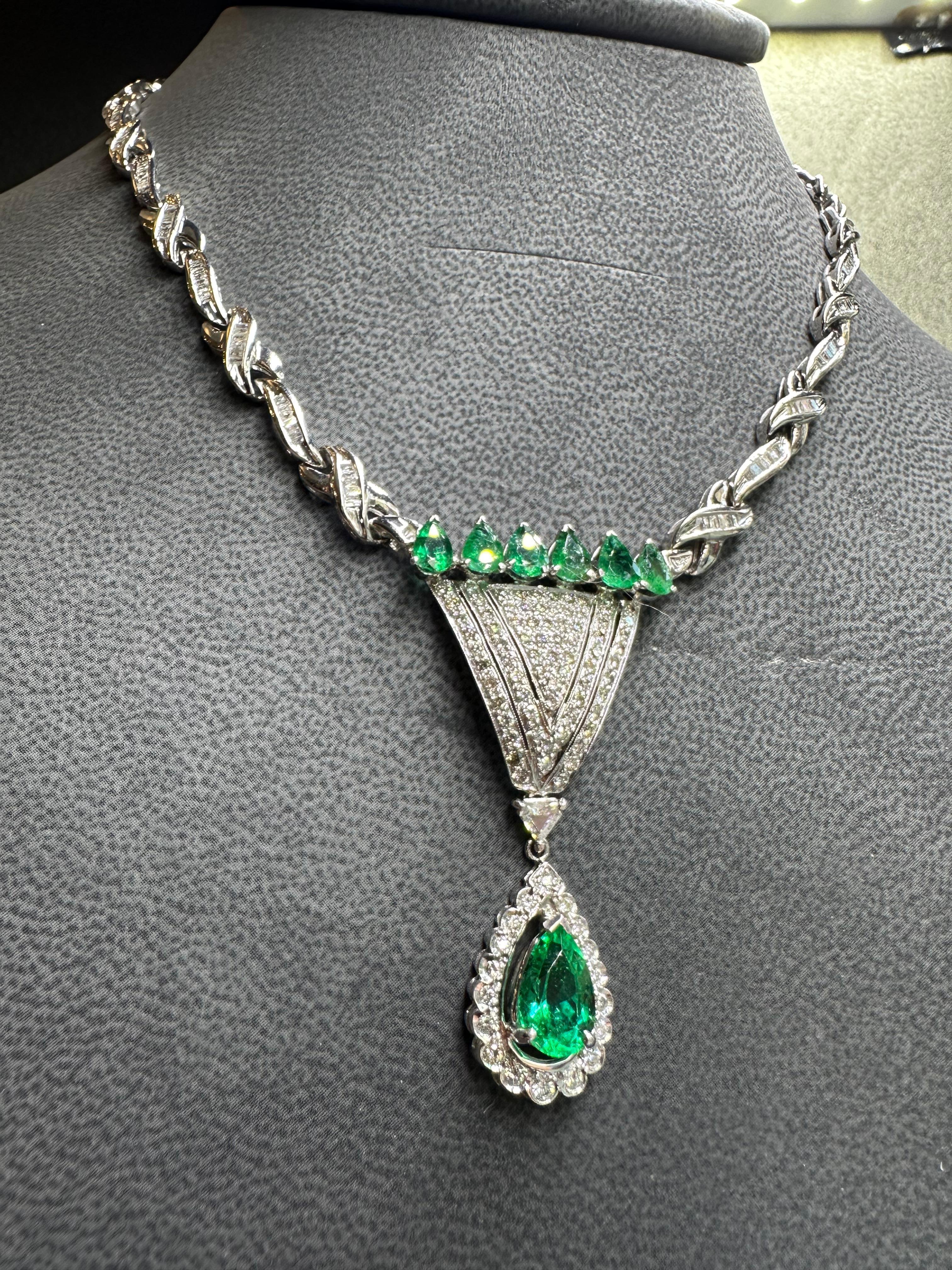 Collana con smeraldo e diamante in vendita 2