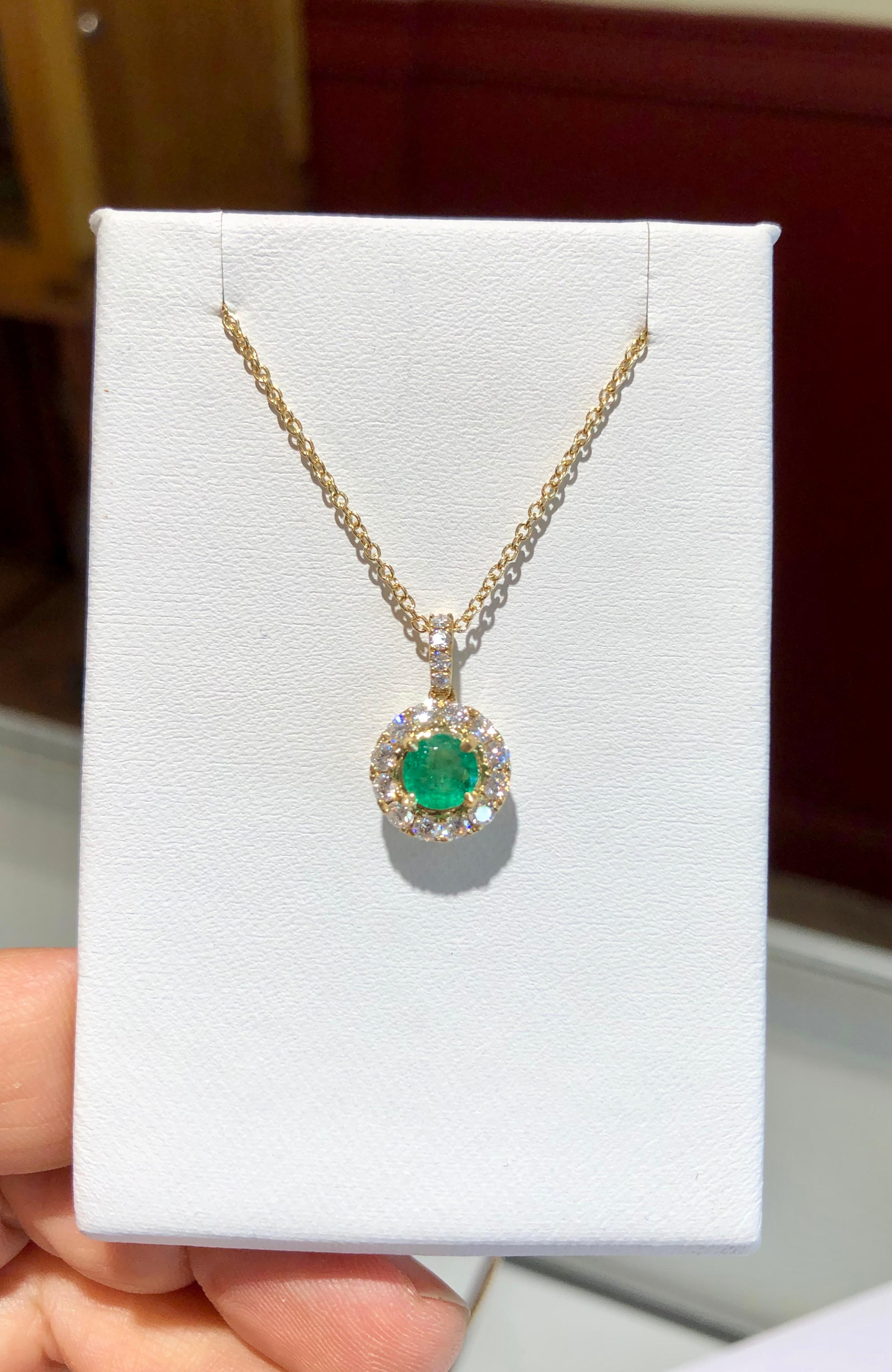 Women's Emerald and Diamond Pendant Necklace Yellow Gold For Sale