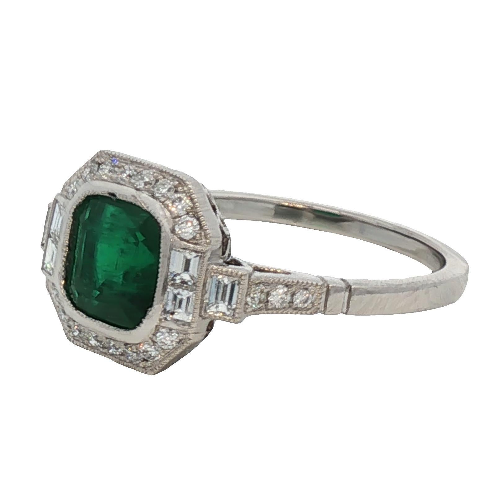 Smaragd Diamant Platin Cocktail Ring Neu (Moderne) im Angebot