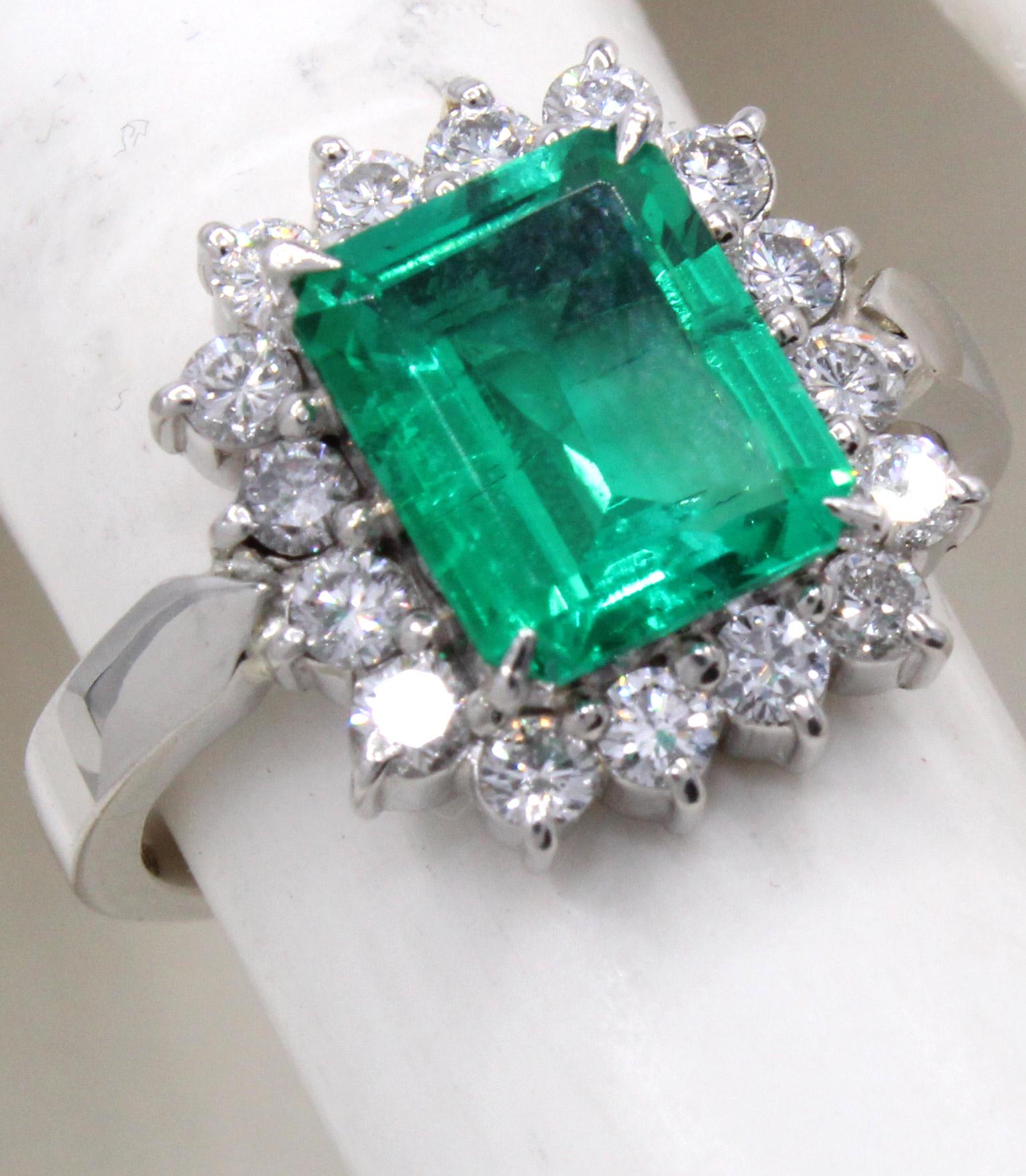 Emerald Diamond Platinum Ring 3
