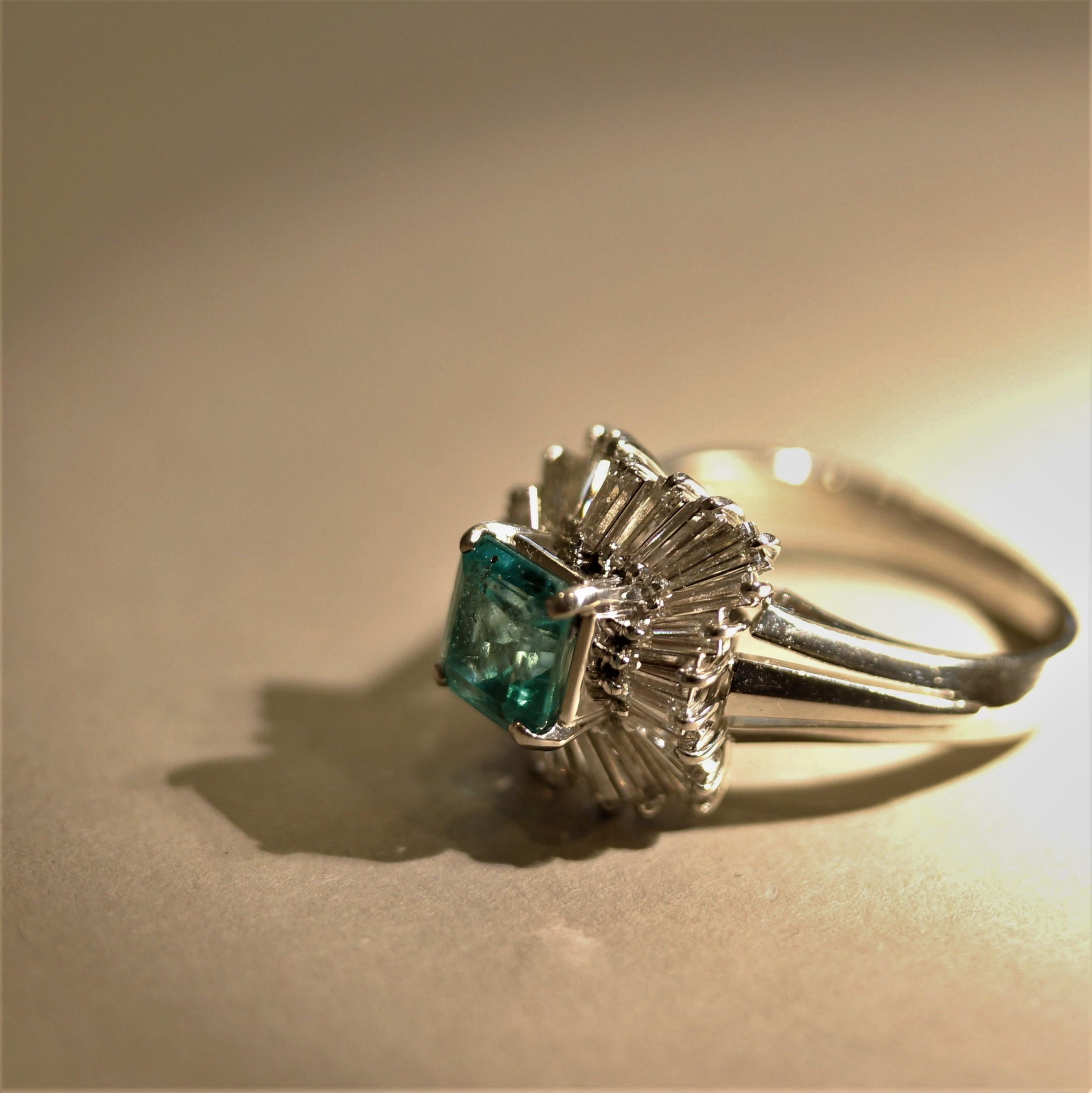 emerald sunburst ring