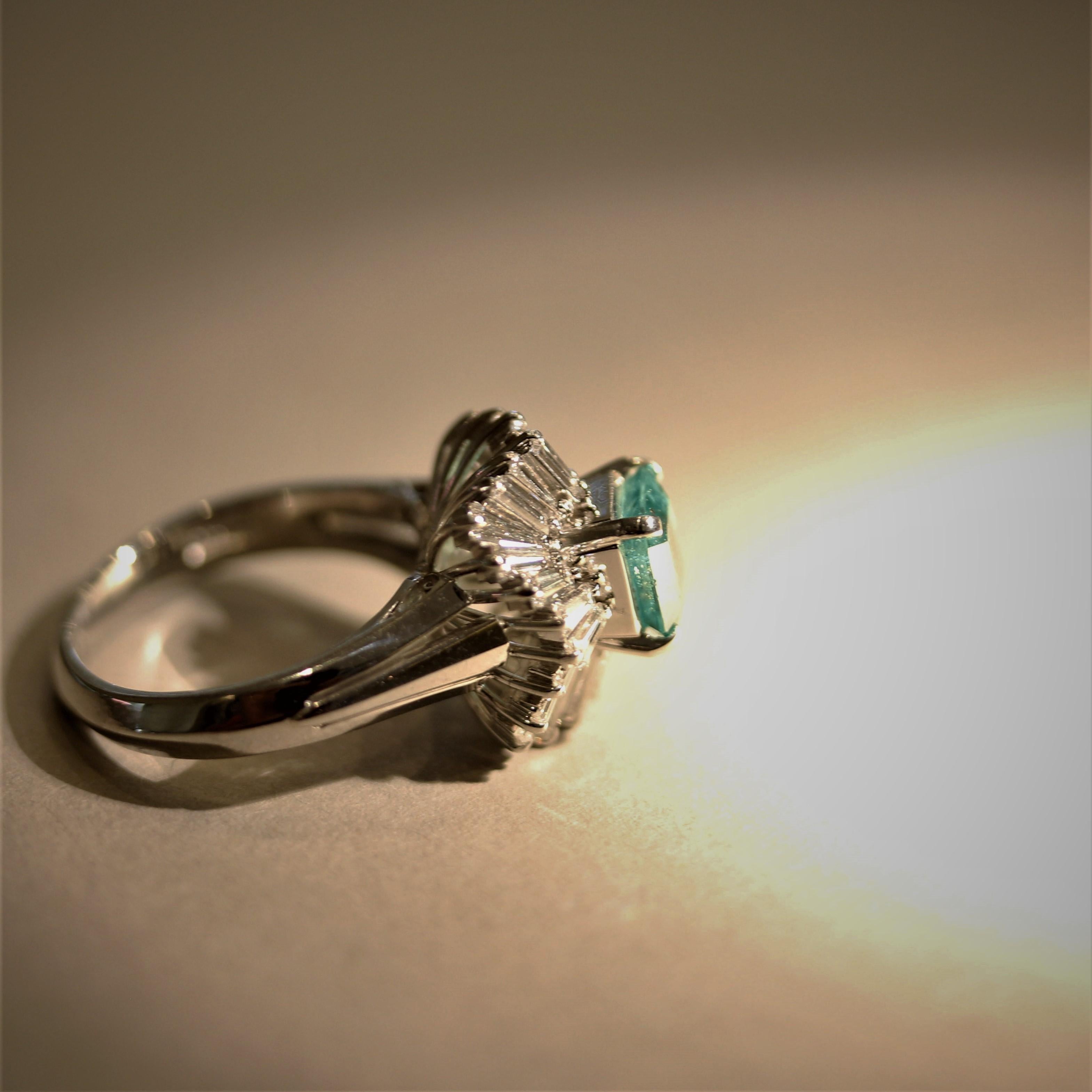 Emerald Diamond Platinum “Sunburst” Ring   In New Condition In Beverly Hills, CA