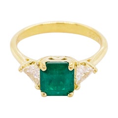 Emerald Diamond Ring, 18 Karat Gold, Three-Stone, 1.88 Carat, Gem Engagement