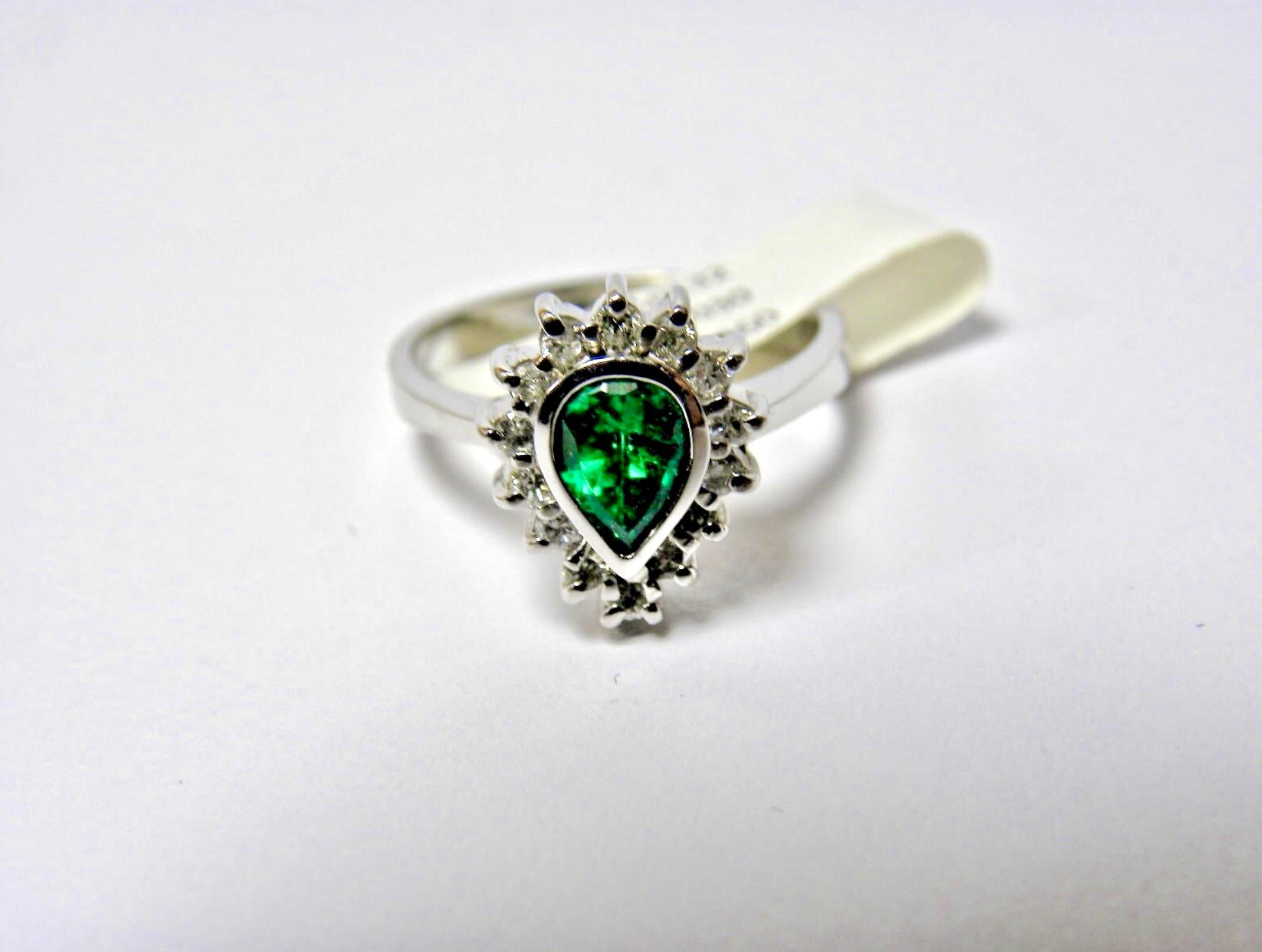 Women's or Men's Emerald Diamond Engagement Ring 18 Karat White Gold