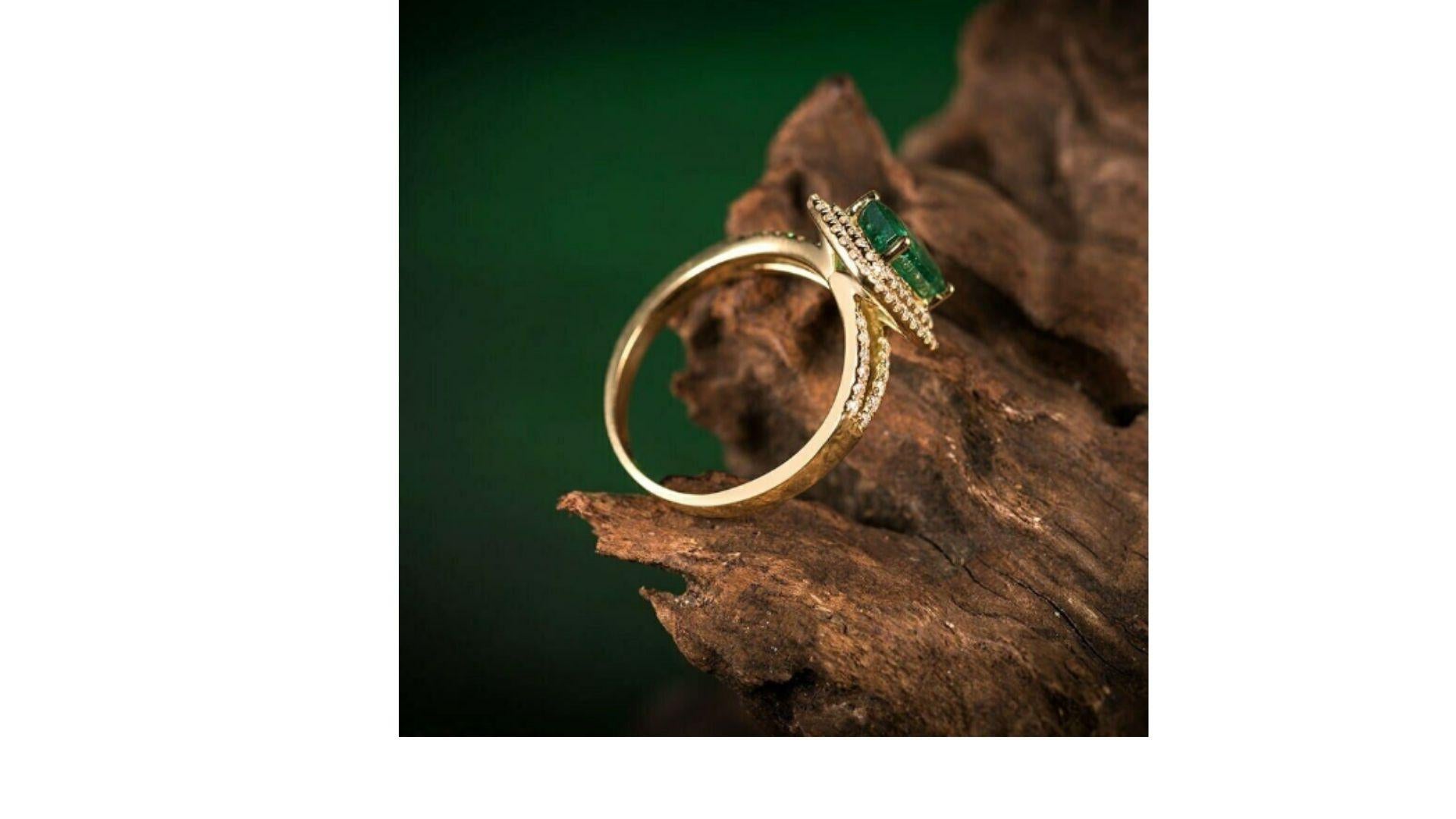 Emerald Cut Emerald Diamond Ring 18K Yellow Gold For Sale