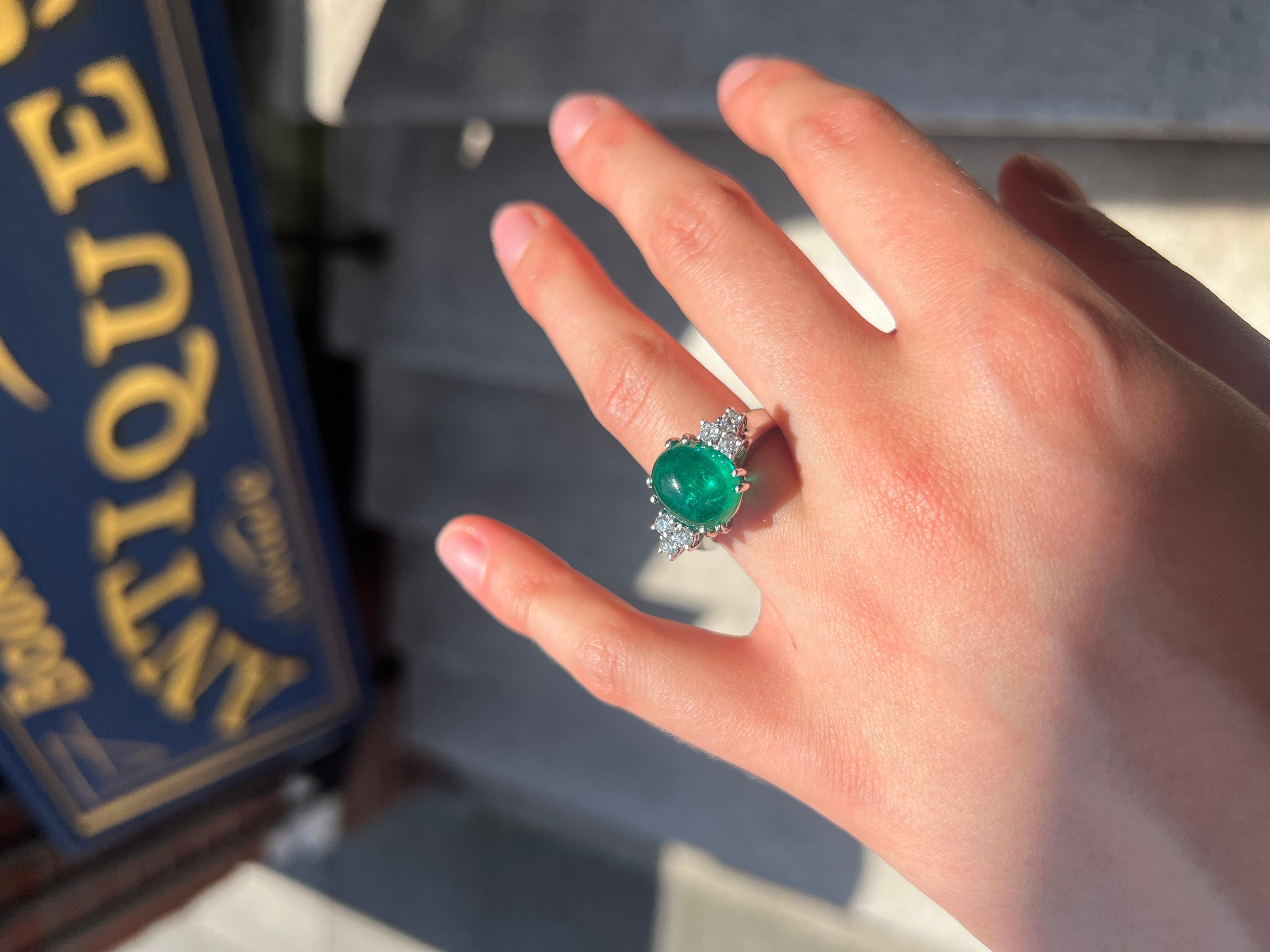 Women's or Men's Colombian Emerald Diamond Ring, 1970s For Sale