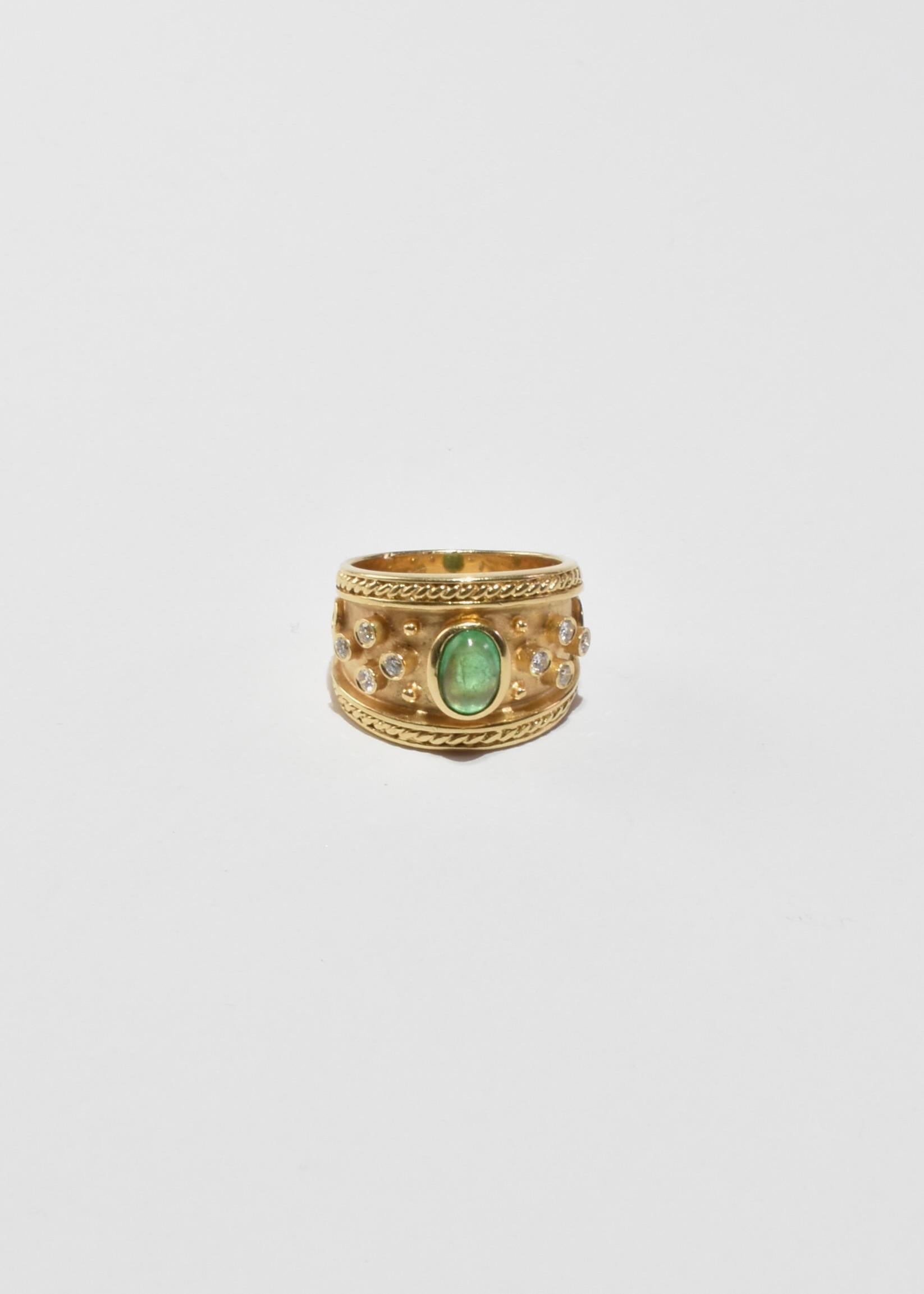 Emerald Diamond Ring In Excellent Condition For Sale In Richmond, VA