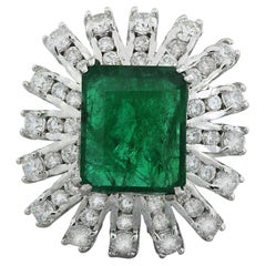 Emerald Diamond Ring In 14 Karat White Gold