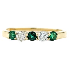 Emerald & Diamond Ring in 14k Yellow Gold