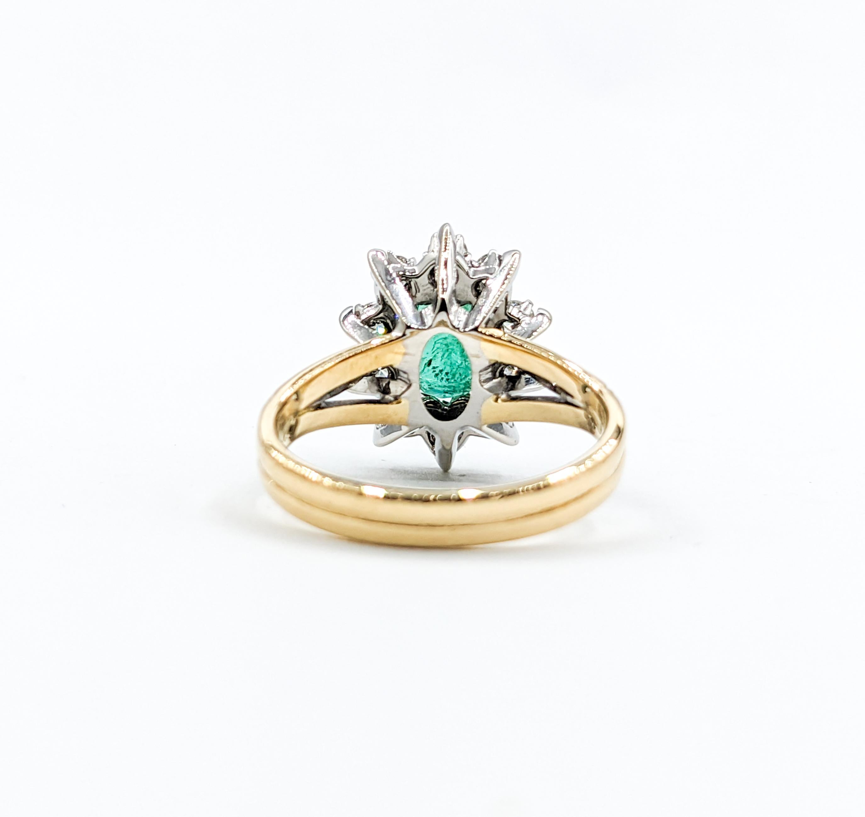 Emerald & Diamond Ring in 18K Gold 2