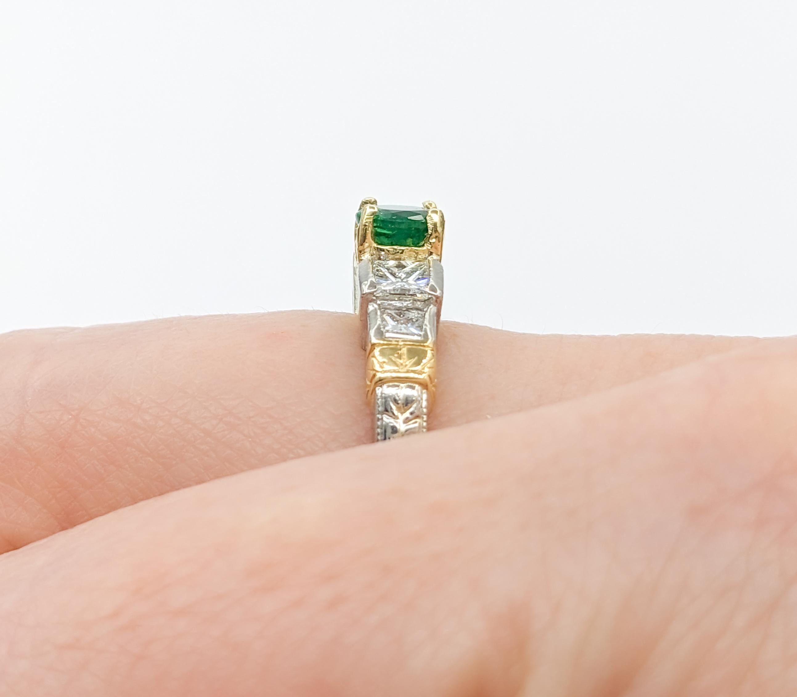 Contemporary Emerald & Diamond Ring in 18kt Yellow Gold & Platinum For Sale