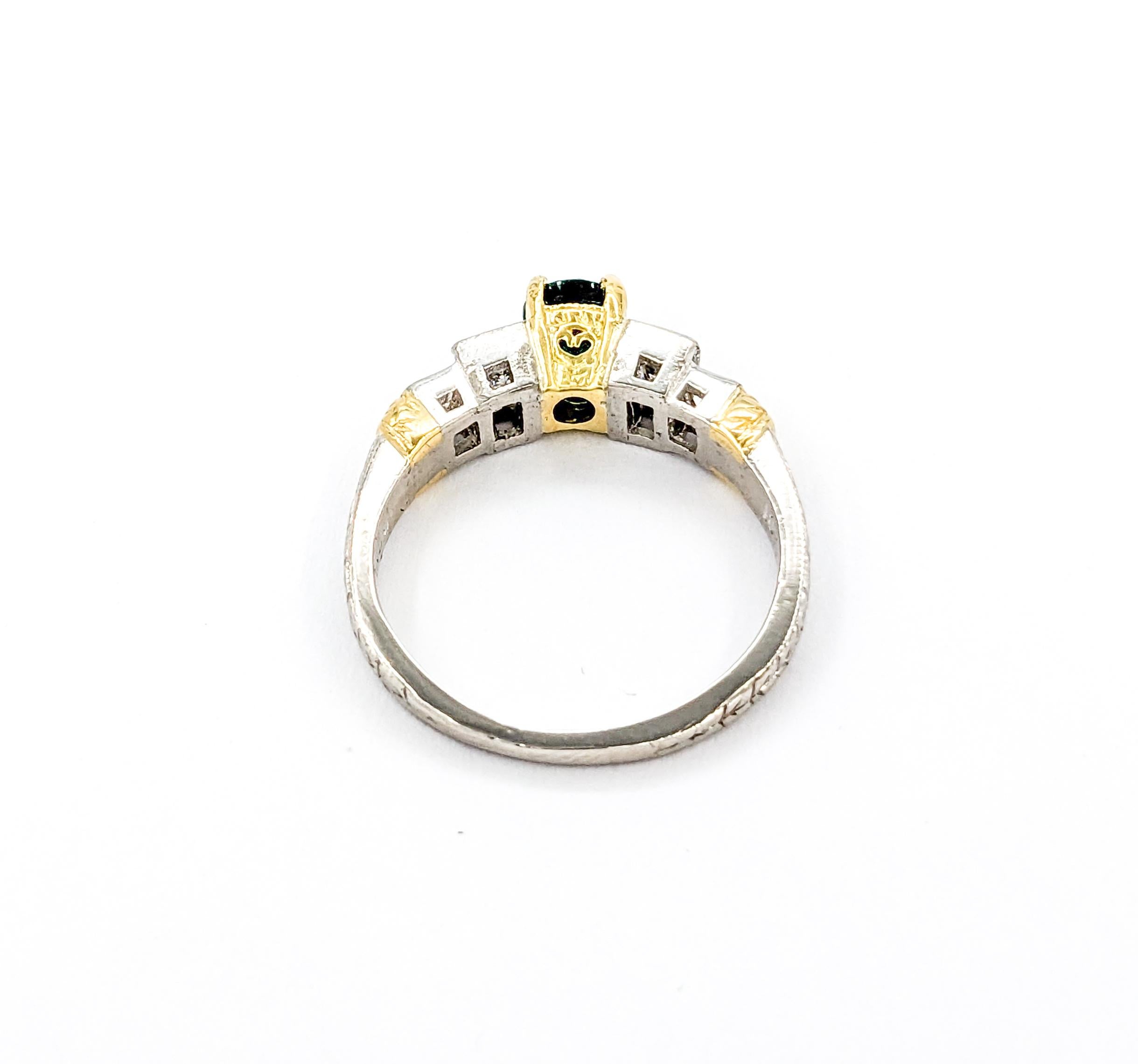 Emerald & Diamond Ring in 18kt Yellow Gold & Platinum For Sale 2