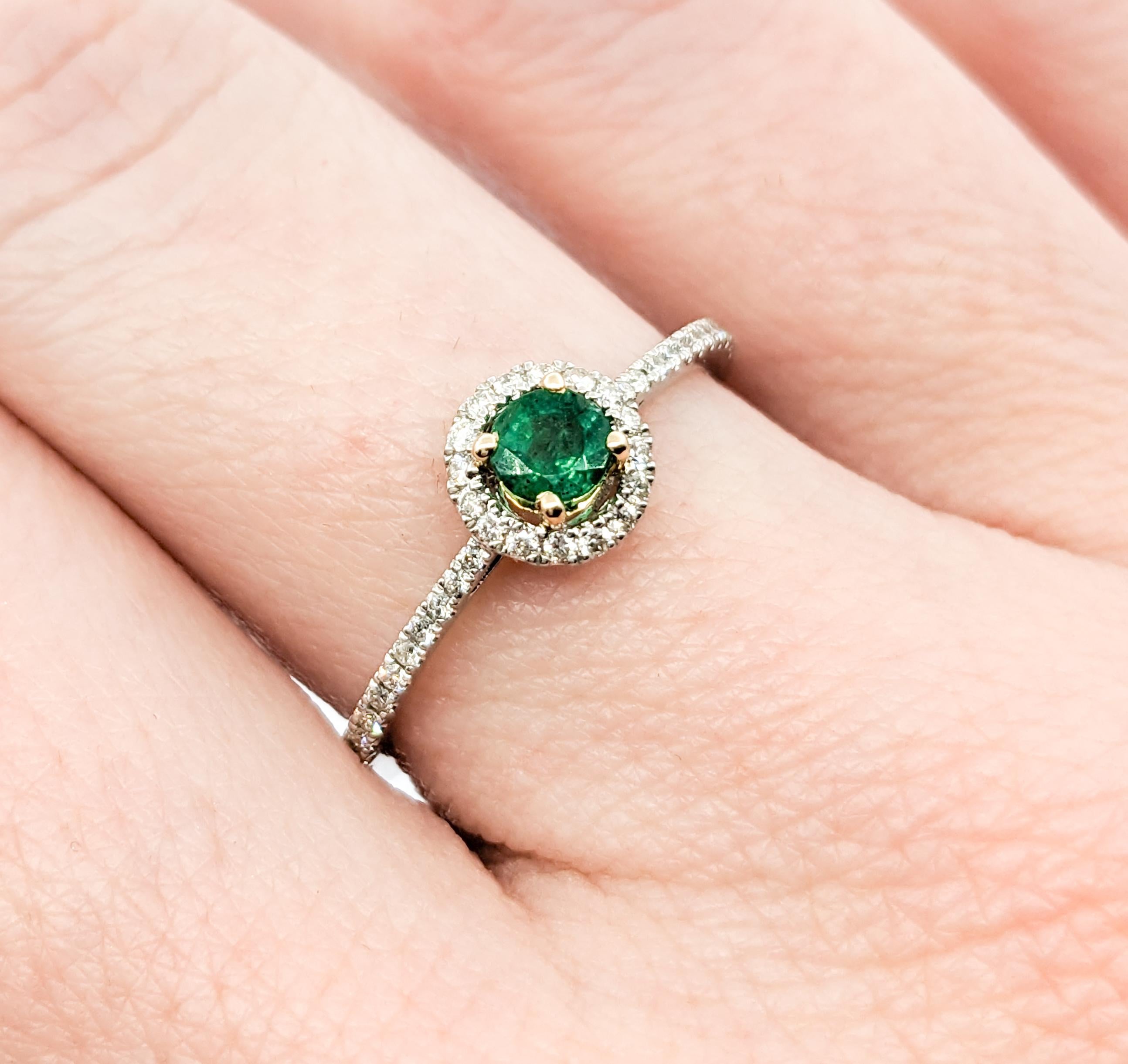 Round Cut Emerald & Diamond Ring In Platinum For Sale