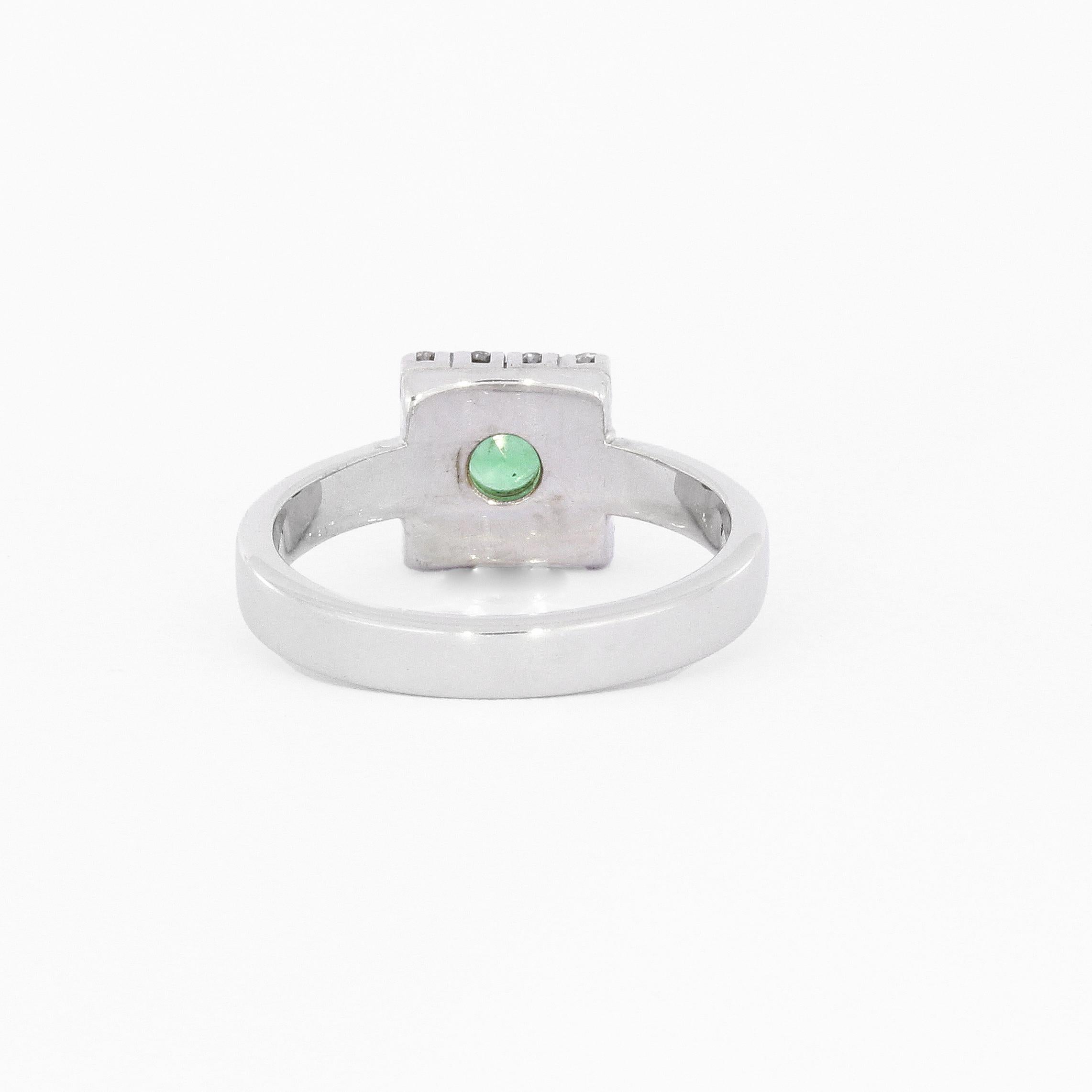 Women's Emerald Diamond Ring in White Gold For Sale