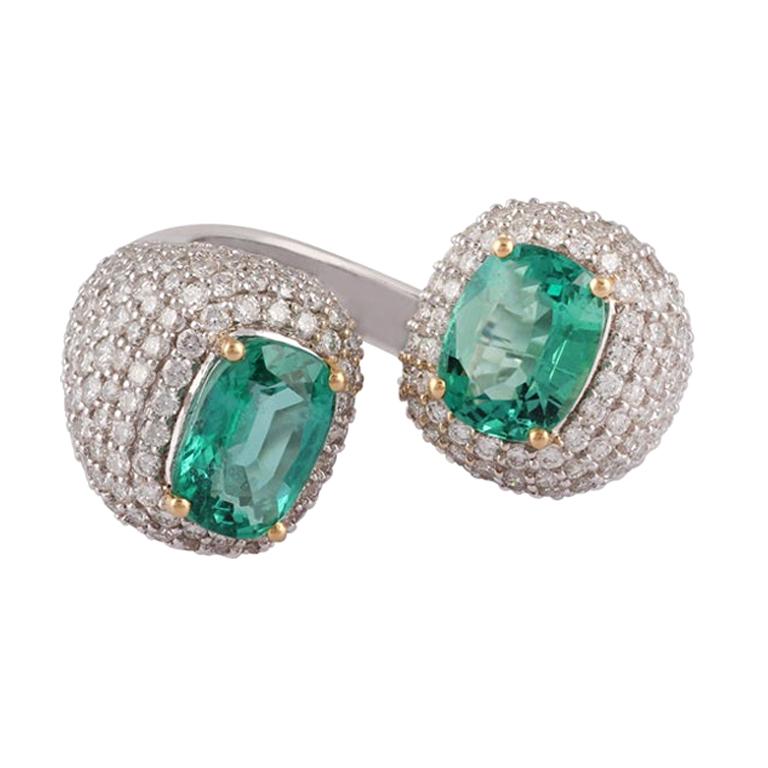 Emerald & Diamond Ring Studded in 18K Gold