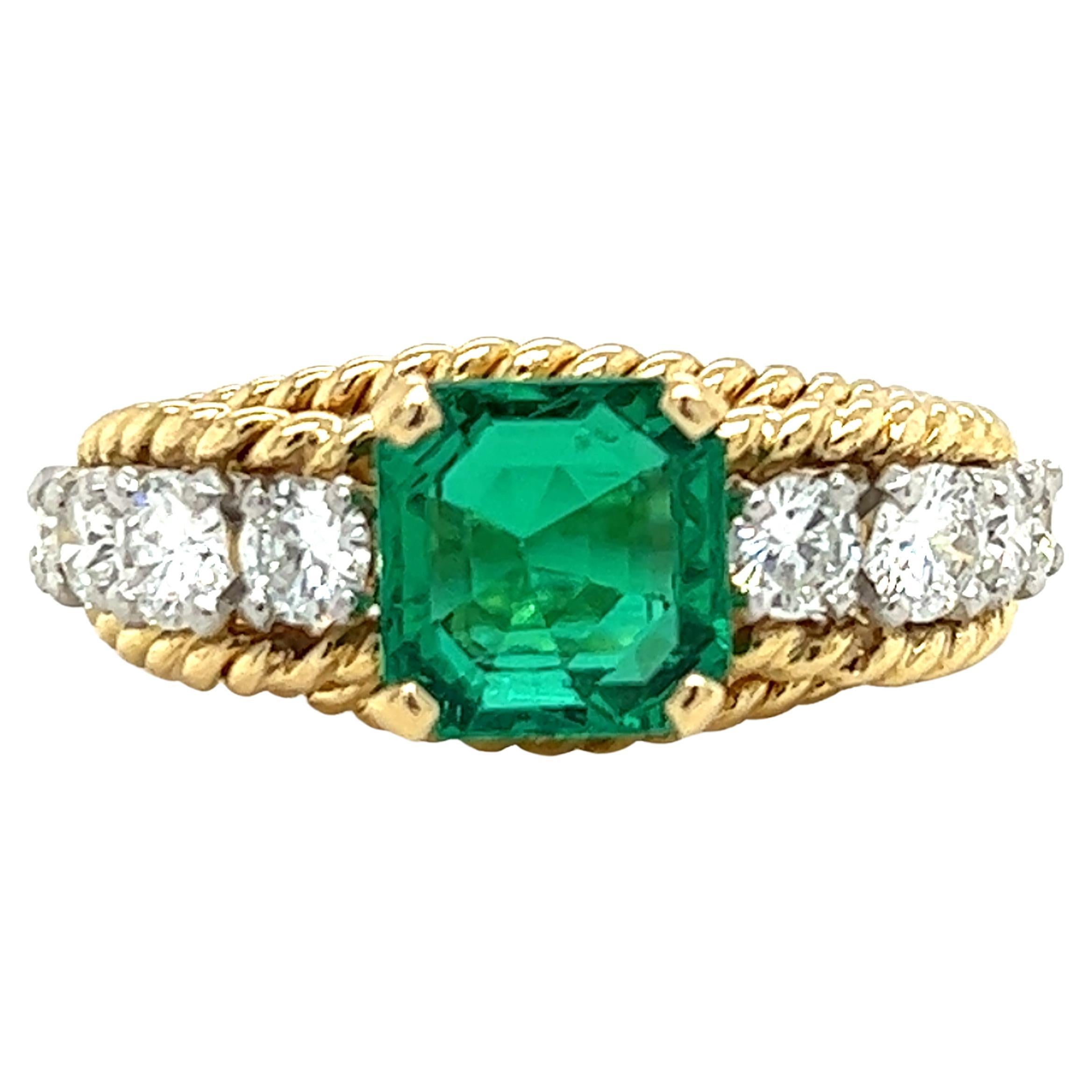 Emerald & Diamond Rope Design Ring in 14K Yellow Gold  For Sale