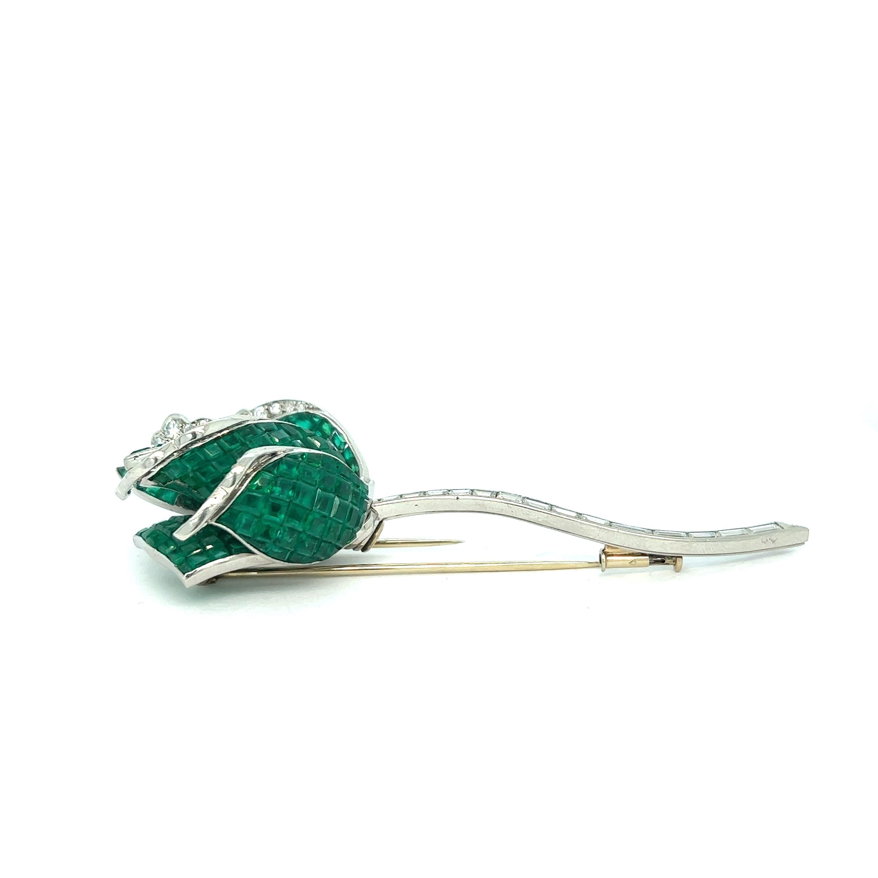 Women's or Men's Emerald Diamond Rose Brooch For Sale