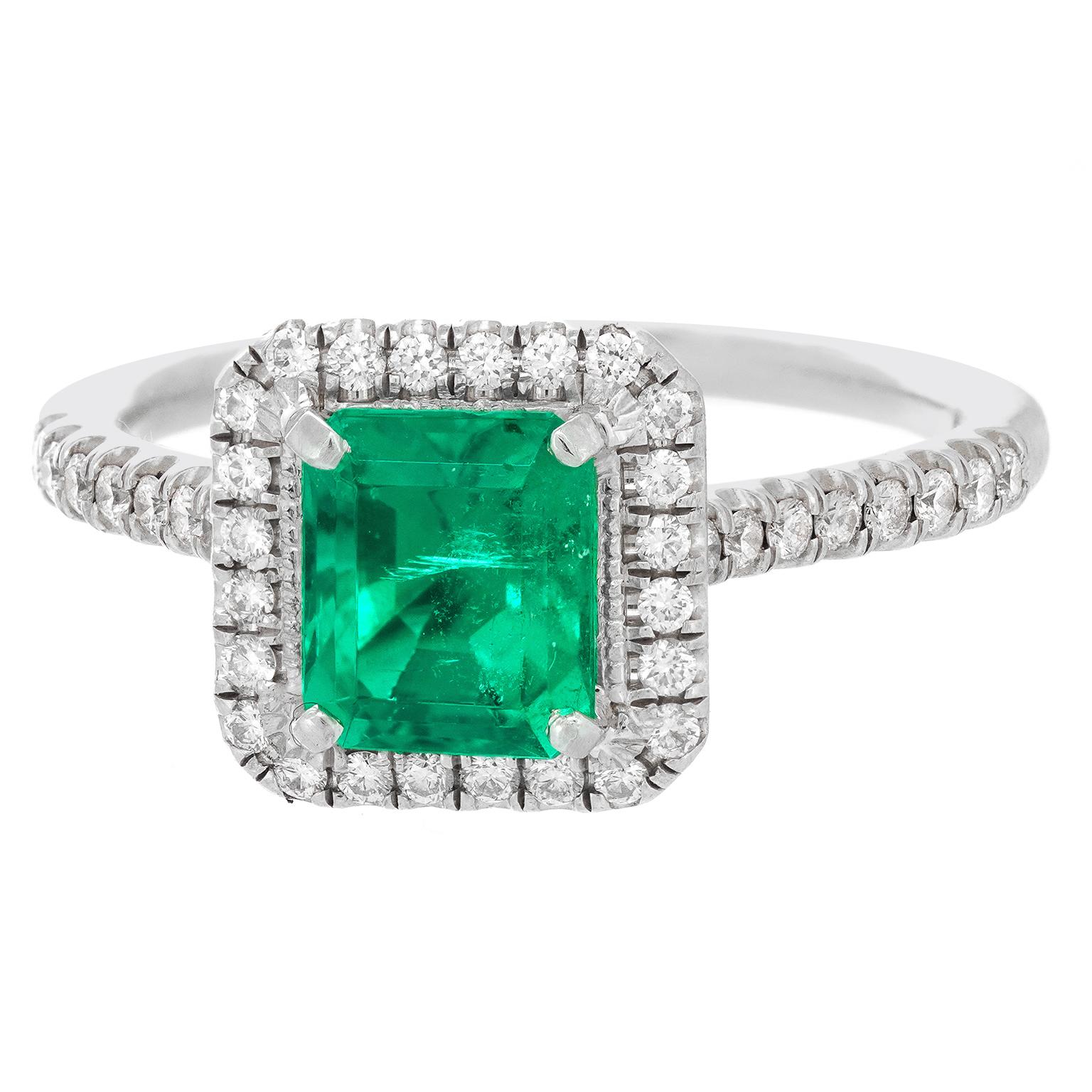 Emerald & Diamond Set Platinum Ring For Sale 7