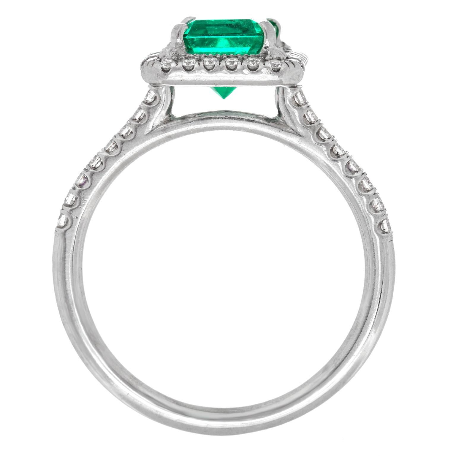 Emerald & Diamond Set Platinum Ring For Sale 2
